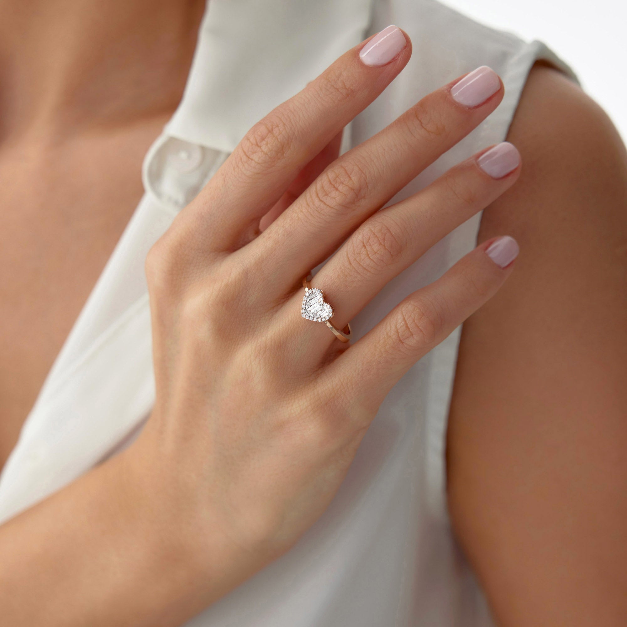 Baget ve Yuvarlak Pırlanta Kalp Yüzük / Eternal Love