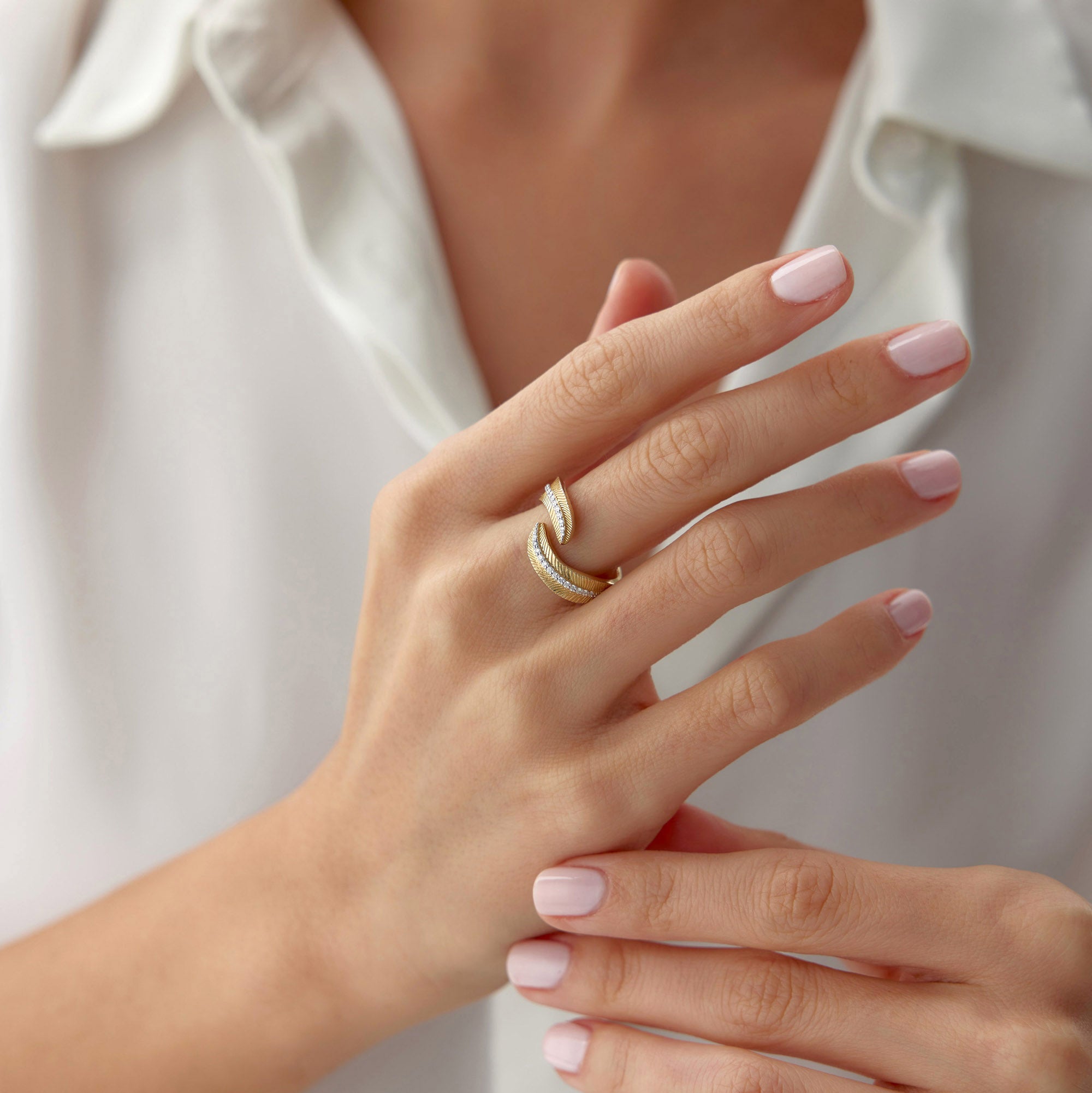 Pırlanta Çift Yapraklı Yüzük