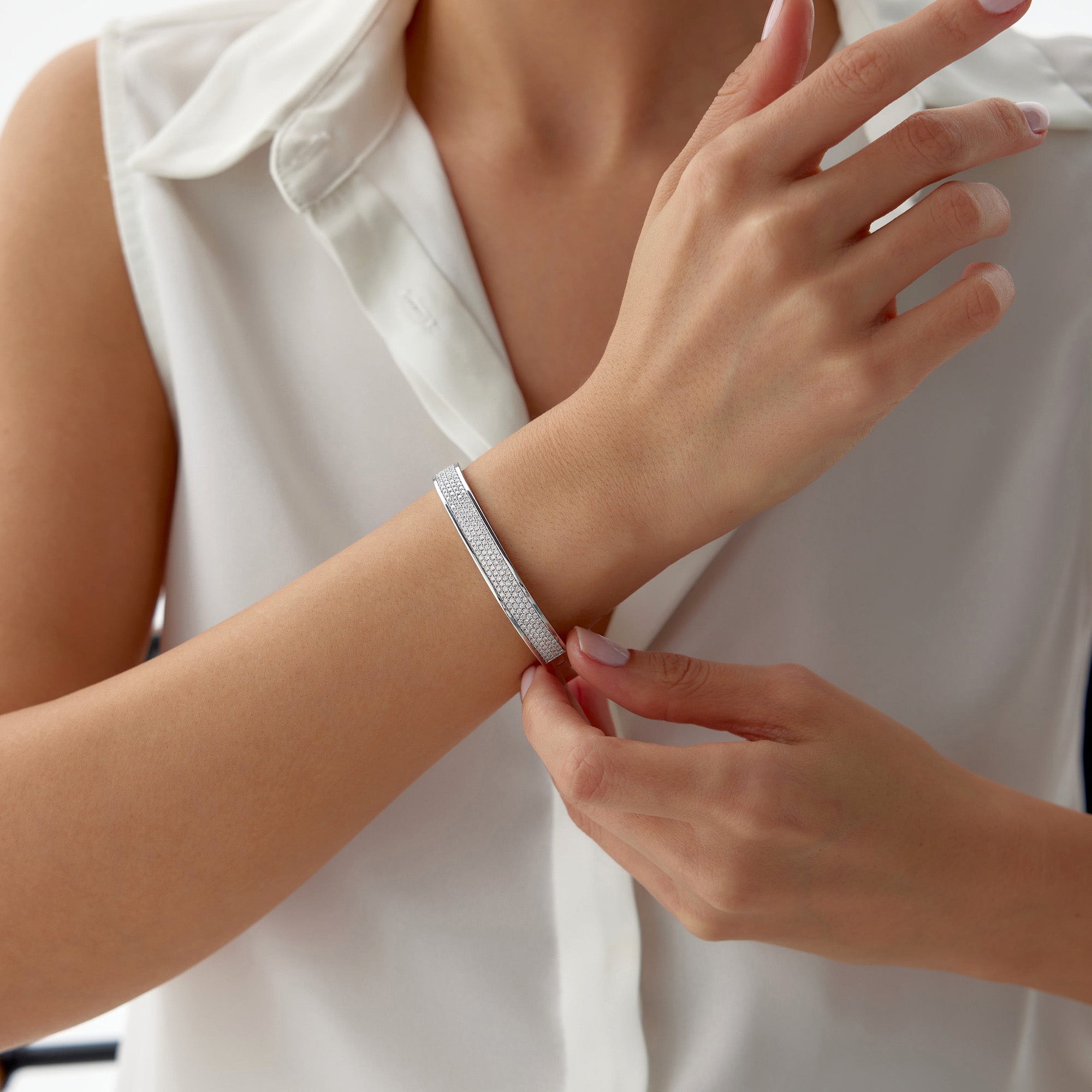 Modern Pave Pırlanta Bilezik