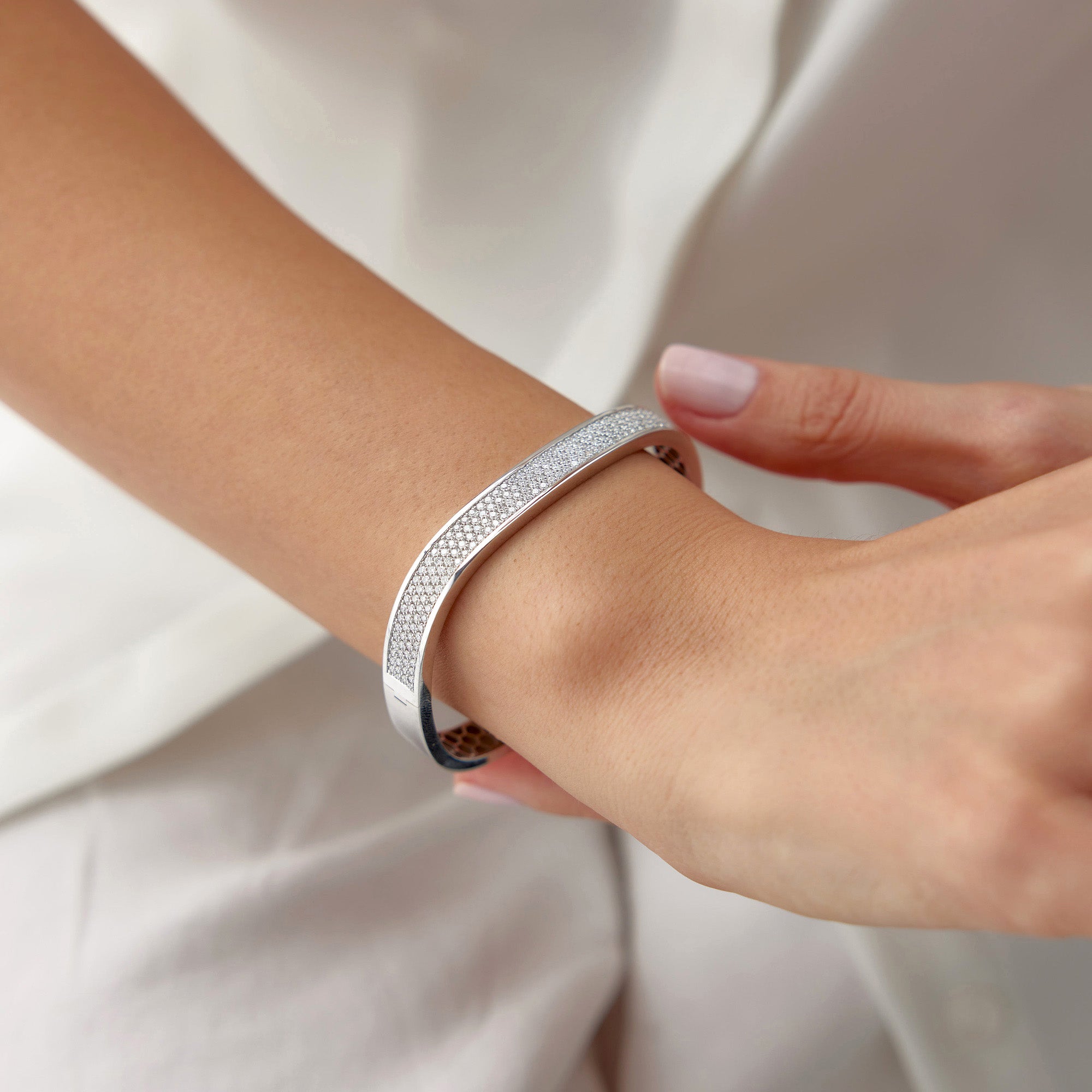 Modern Pave Pırlanta Bilezik