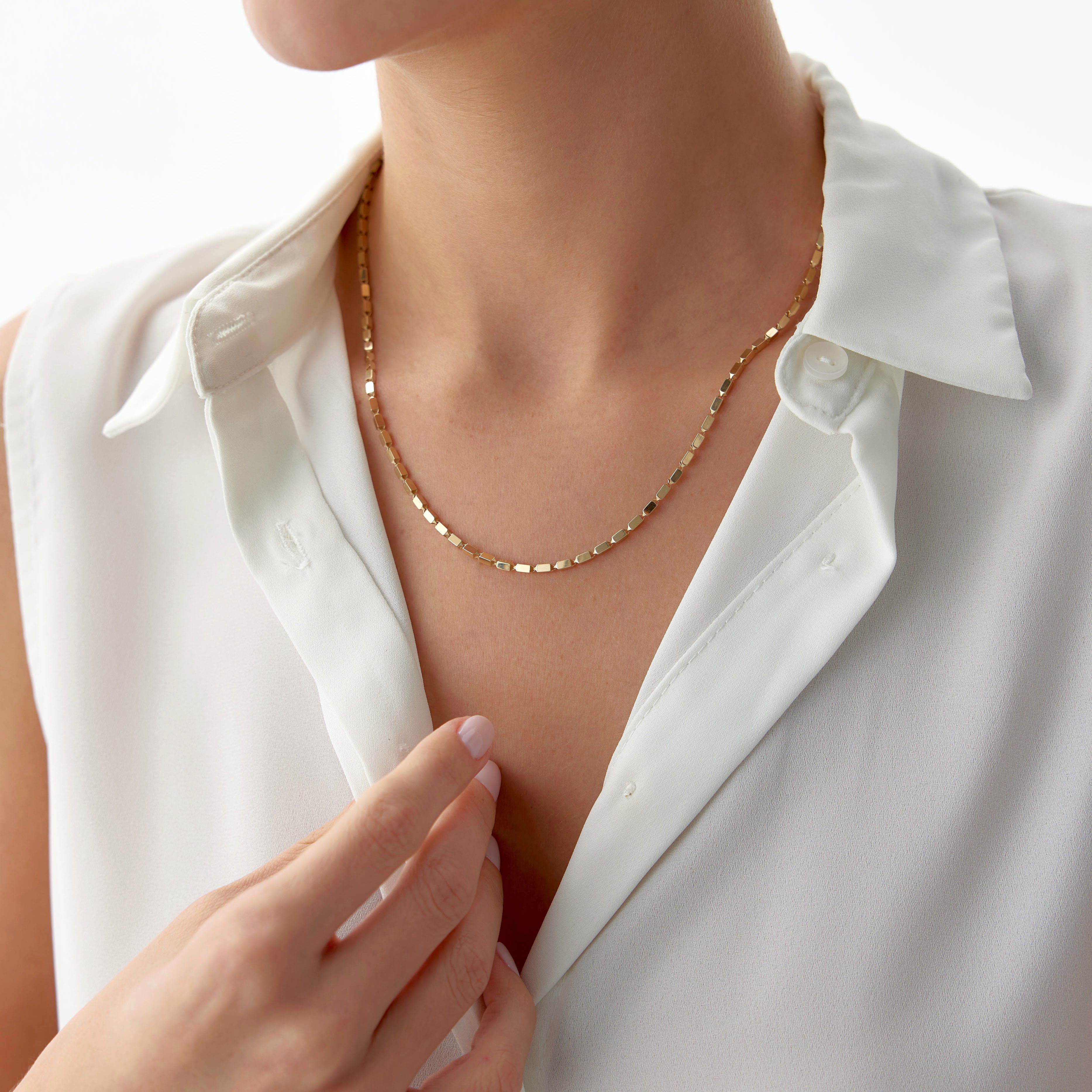 Dikdörtgen Parıltılı Zincir Kolye