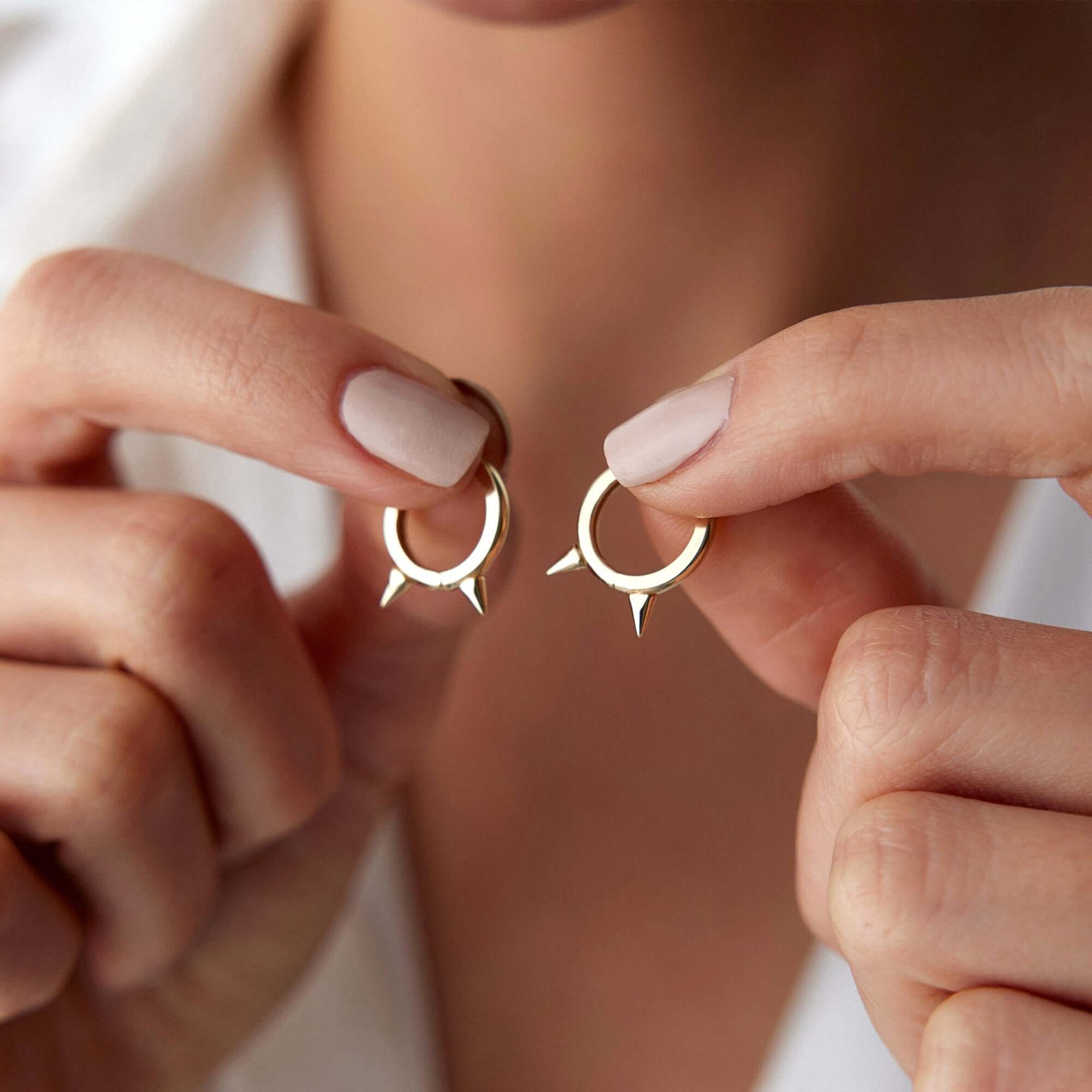 Mini Spike Halka Küpe