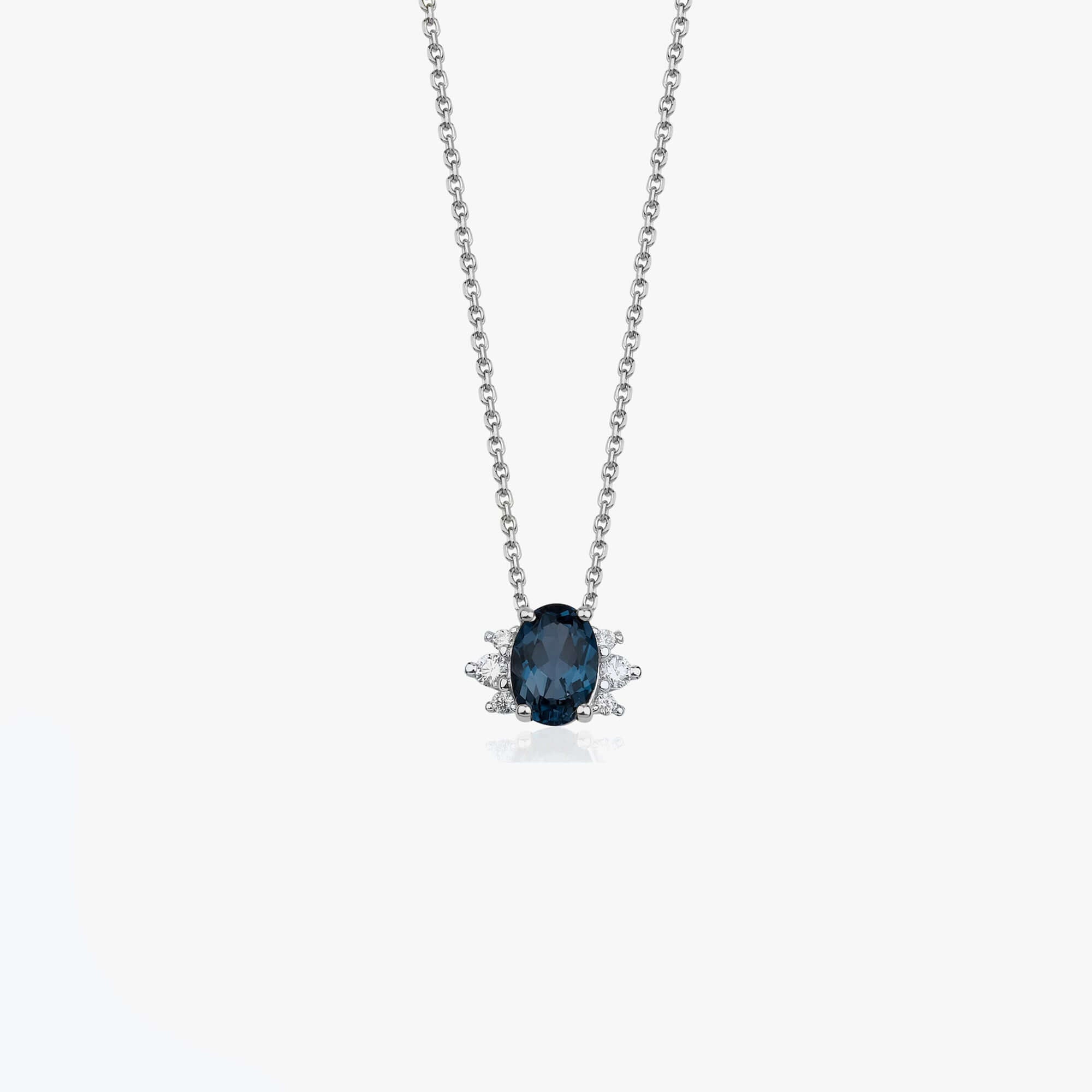 London Blue Topaz ve Pırlanta Kolye