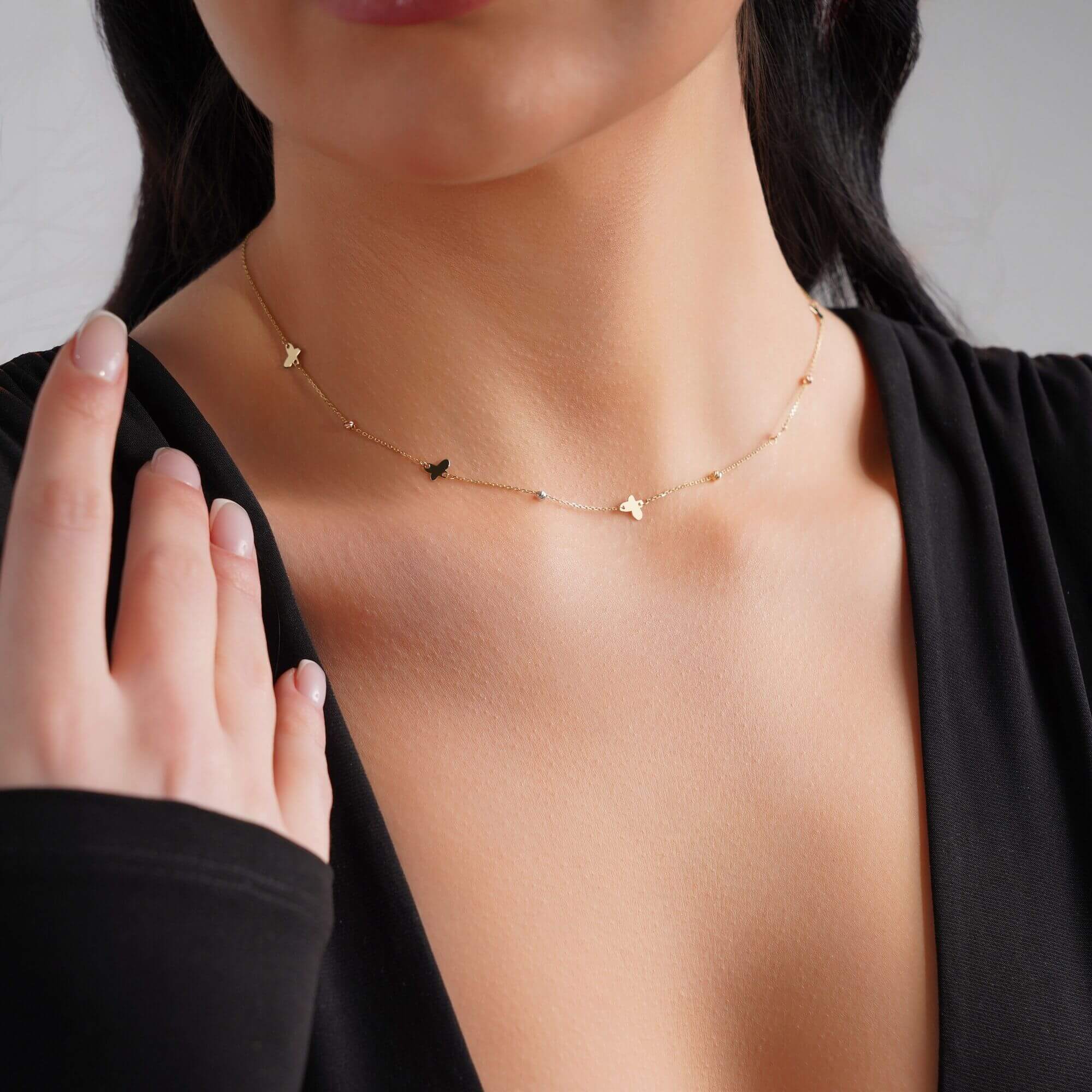 Kelebekli Zincir Kolye