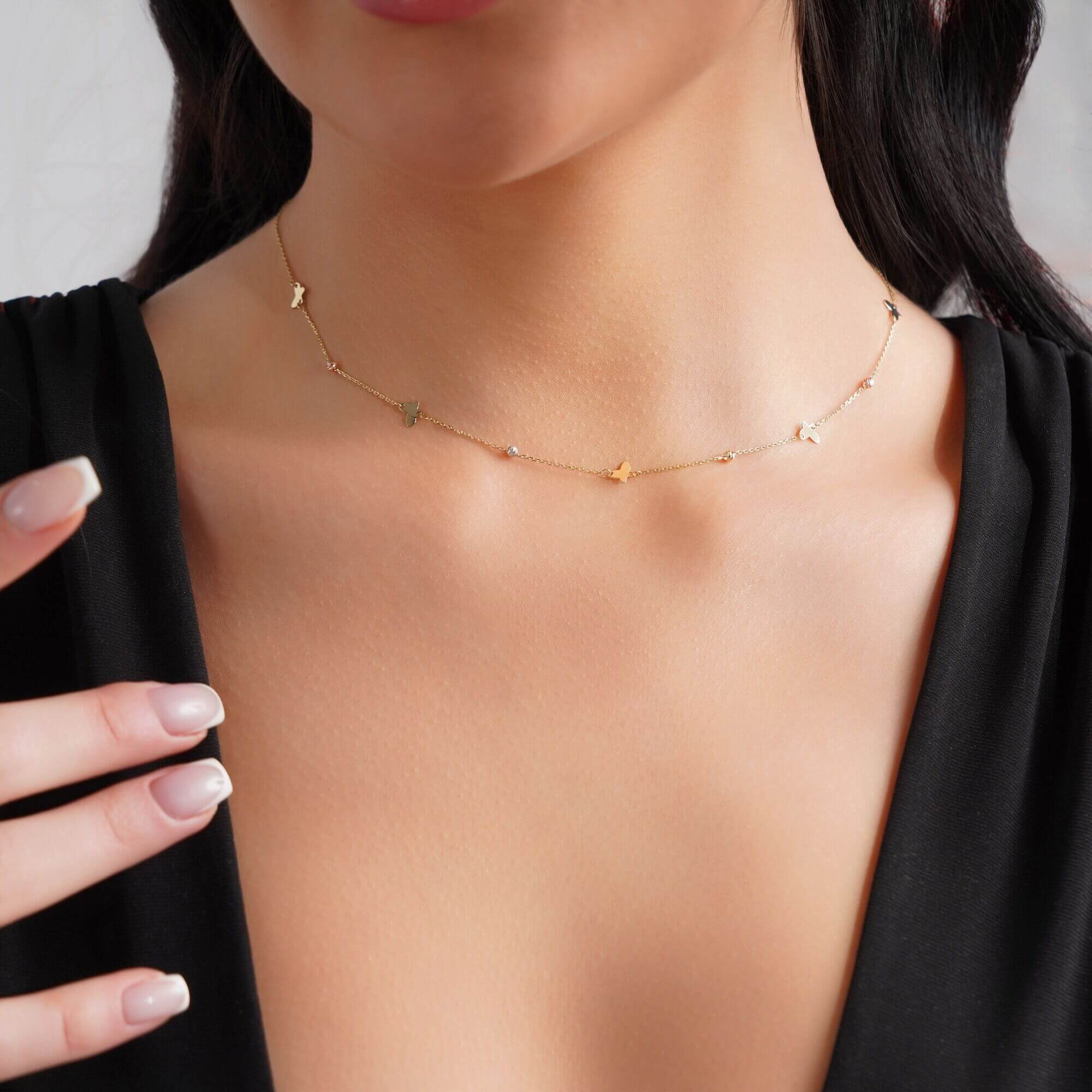 Kelebekli Zincir Kolye