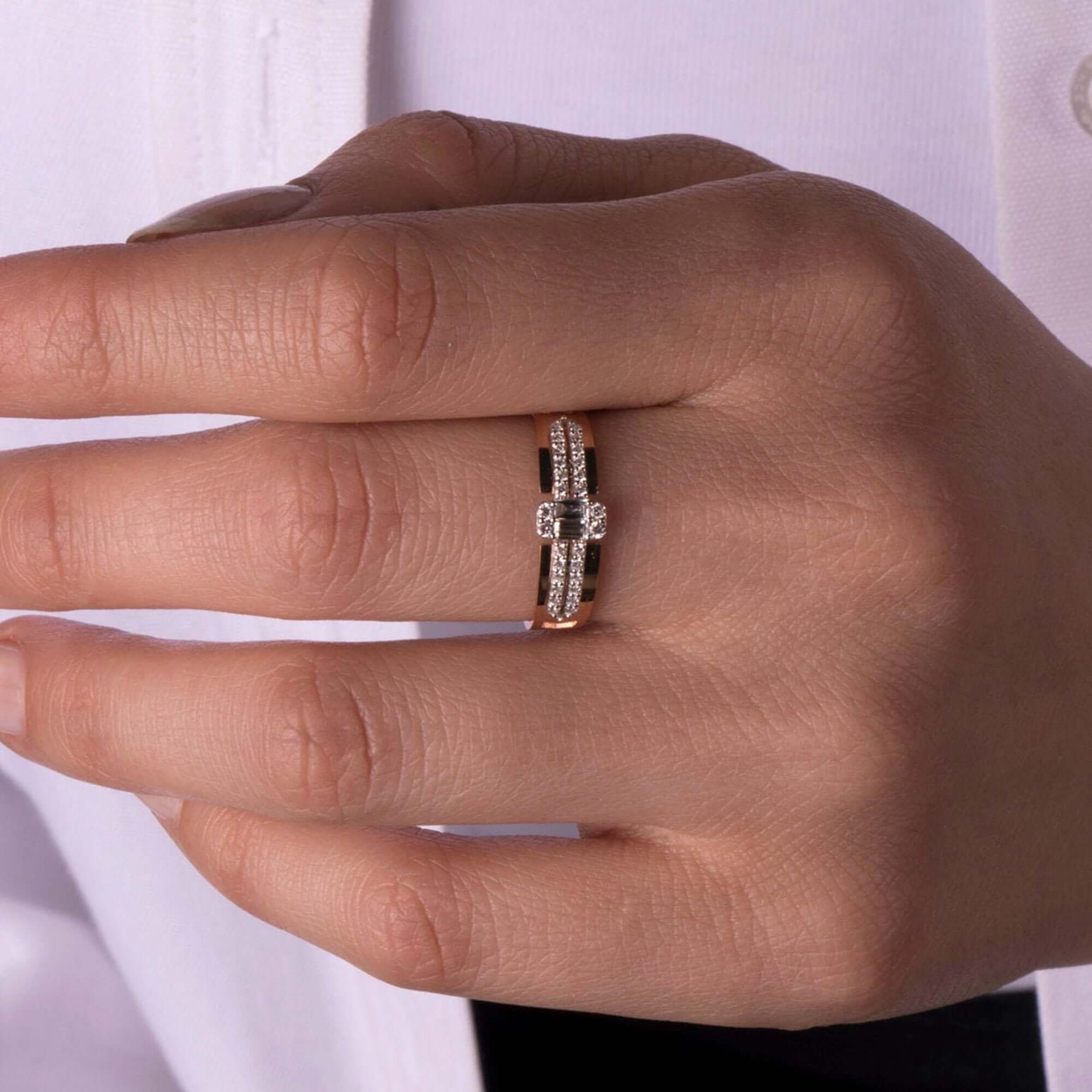 Modern Baget Pırlanta Yüzük