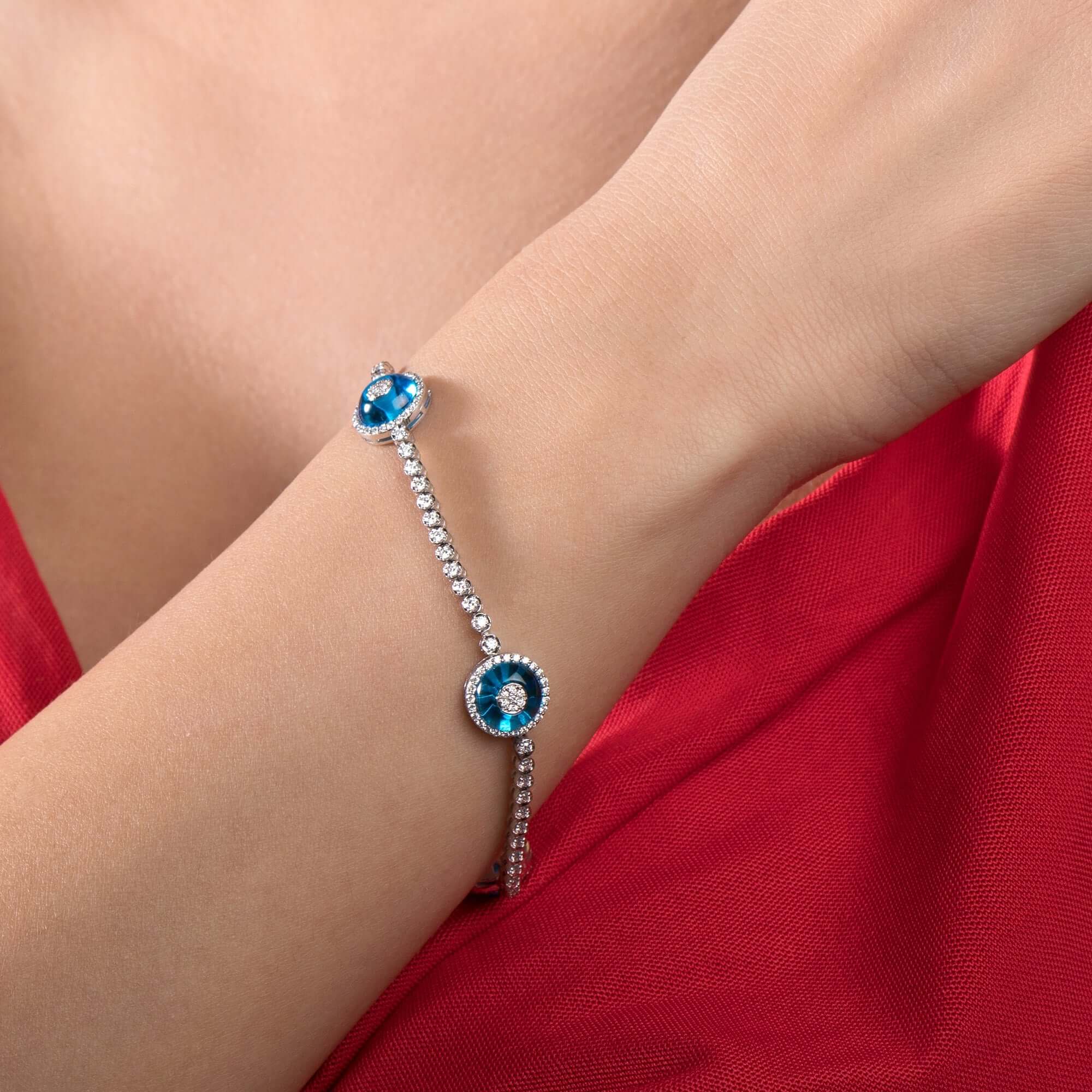 Pırlanta 3 Gözlü Su Yolu Bileklik