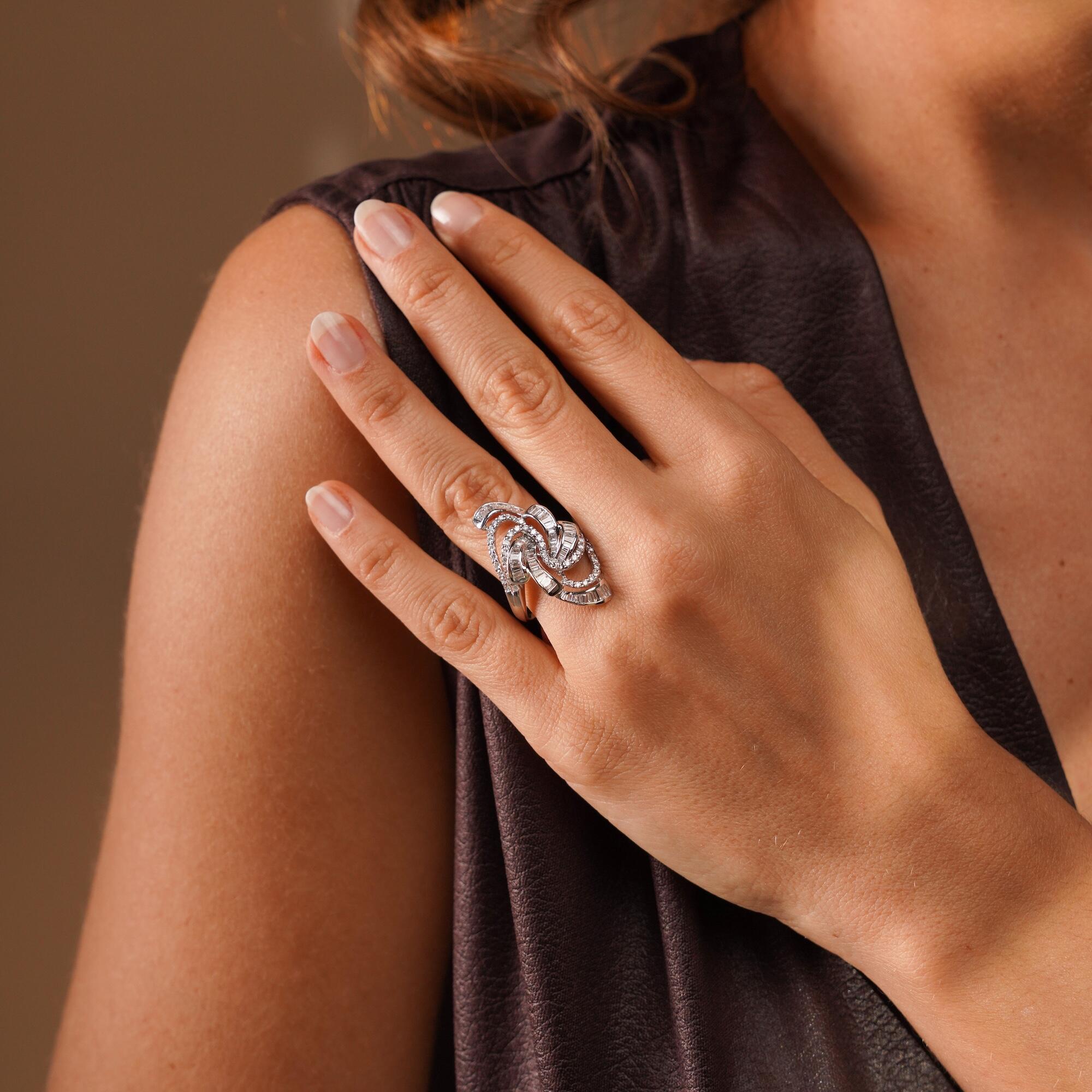 Baget Pırlanta Spiral Tasarım Yüzük