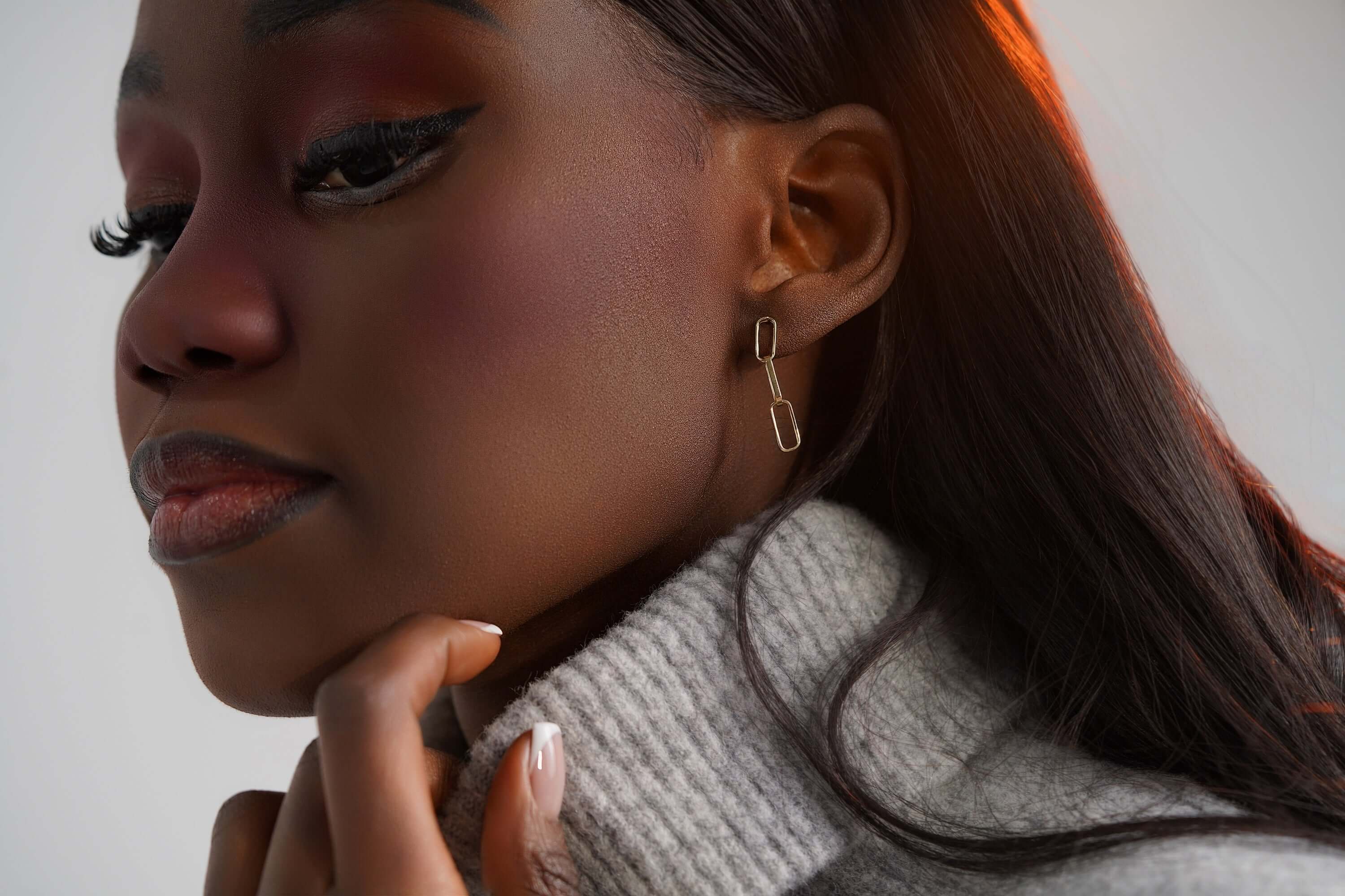 Ataç Zincir Sallantılı Küpe