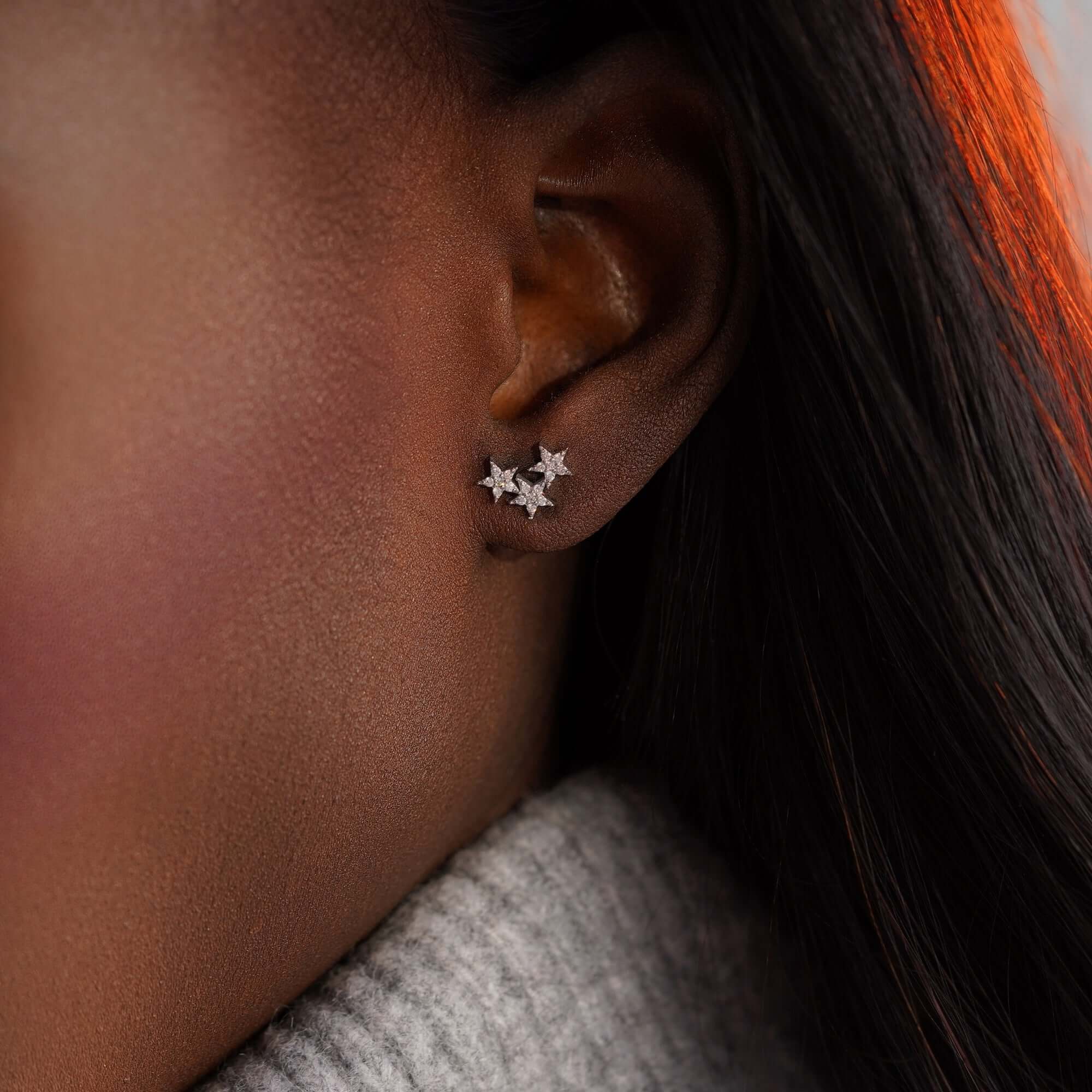 Tek Yıldız Grubu Pırlanta Küpe