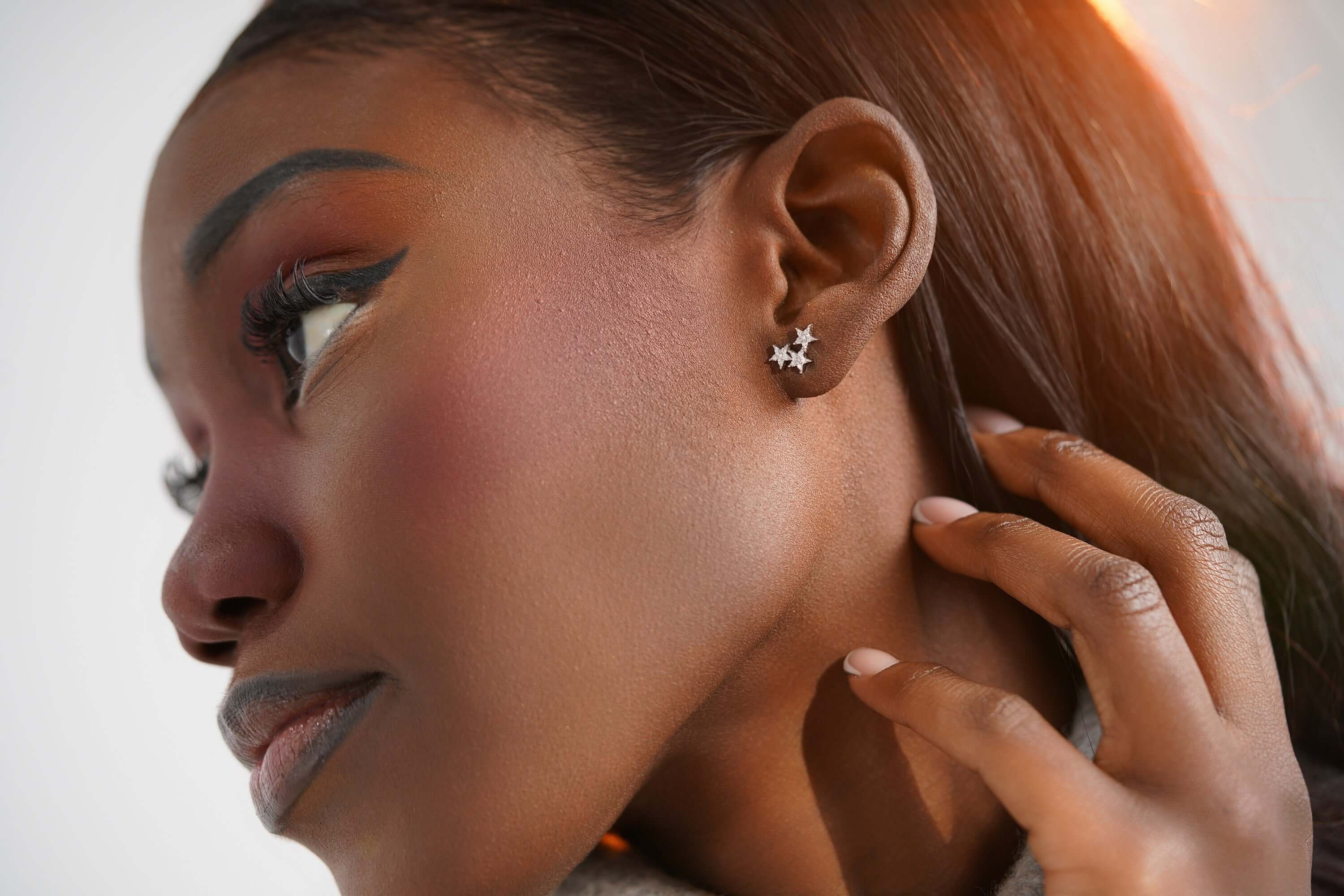 Tek Yıldız Grubu Pırlanta Küpe