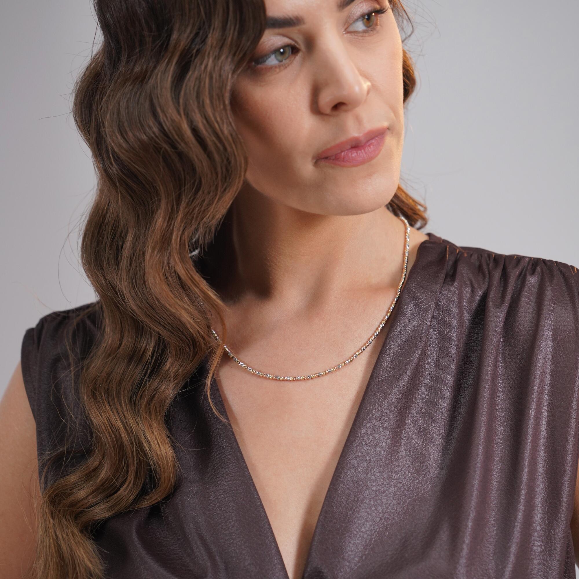 Üç Renkli Dorika Toplu Zincir Kolye