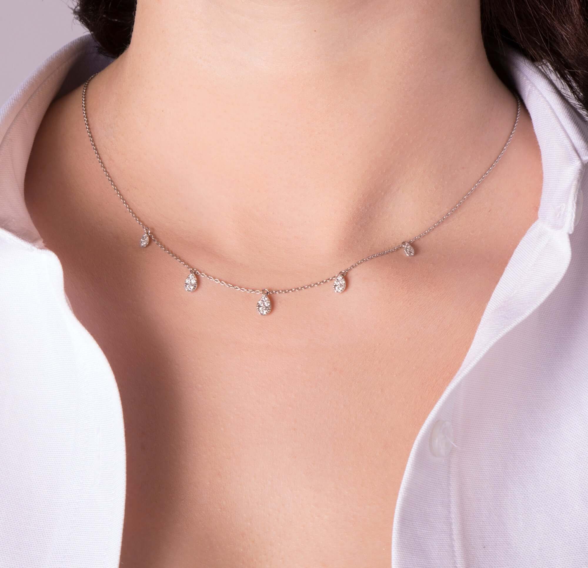 Pırlanta Damlaların Dansı Kolye