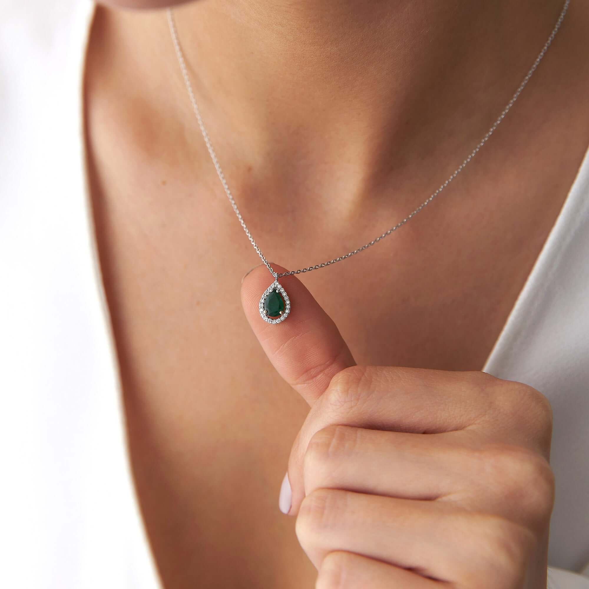 Damla Kesim Zümrüt ve Pırlanta Kolye / Green Drop