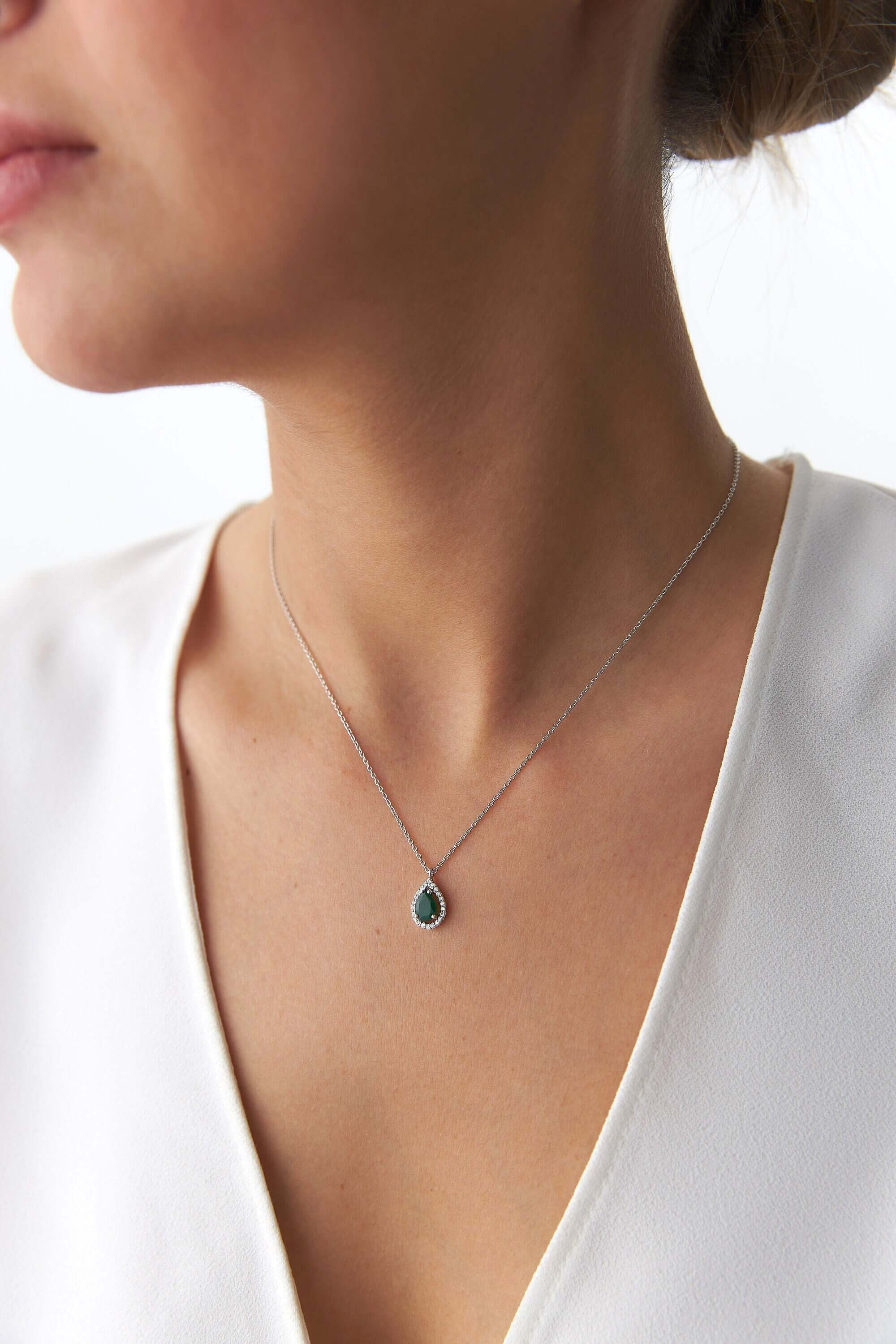 Damla Kesim Zümrüt ve Pırlanta Kolye / Green Drop
