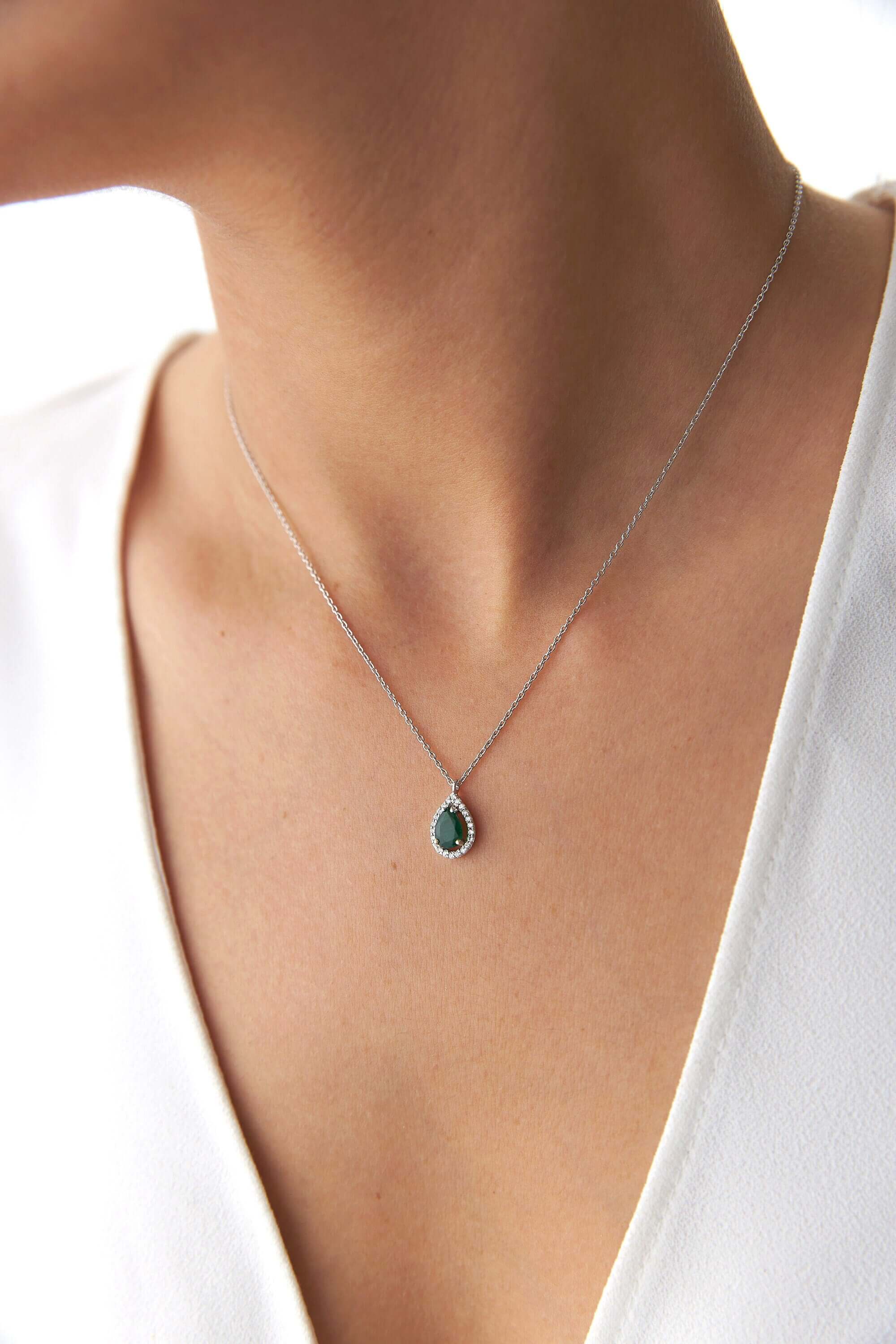 Damla Kesim Zümrüt ve Pırlanta Kolye / Green Drop