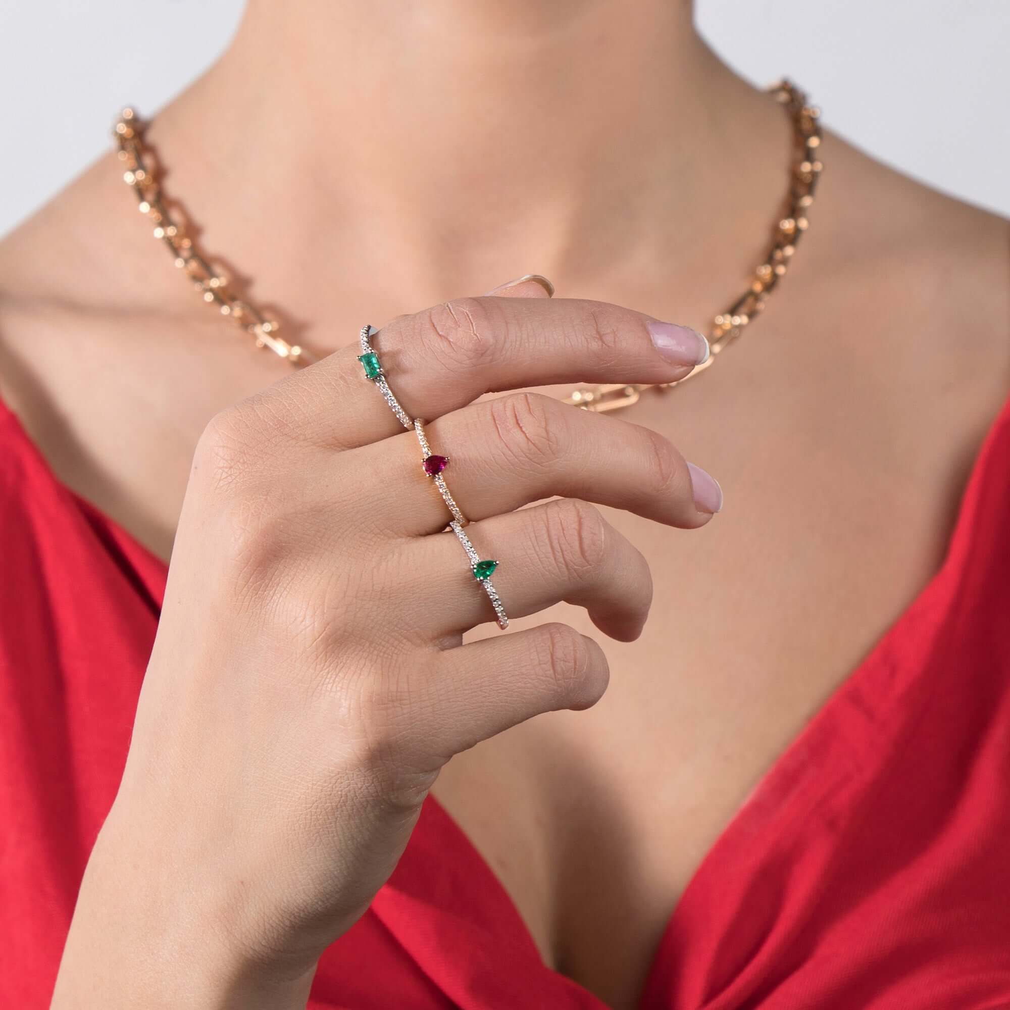 Minimal Damla Kesim Zümrüt Yarımtur Yüzük / Minimal Green Drop