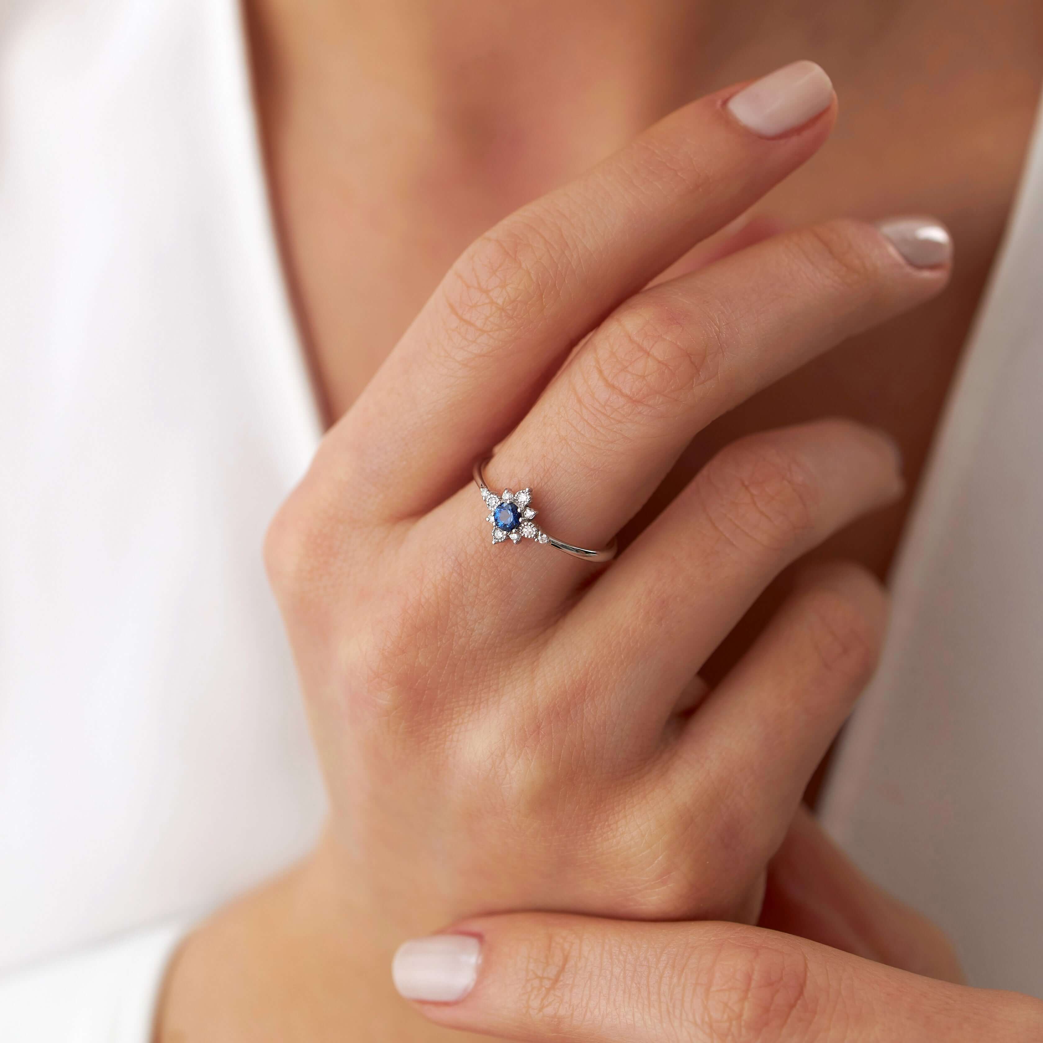 Safir ve Pırlanta Kuzey Yıldızı Yüzük / The Sapphire North Star