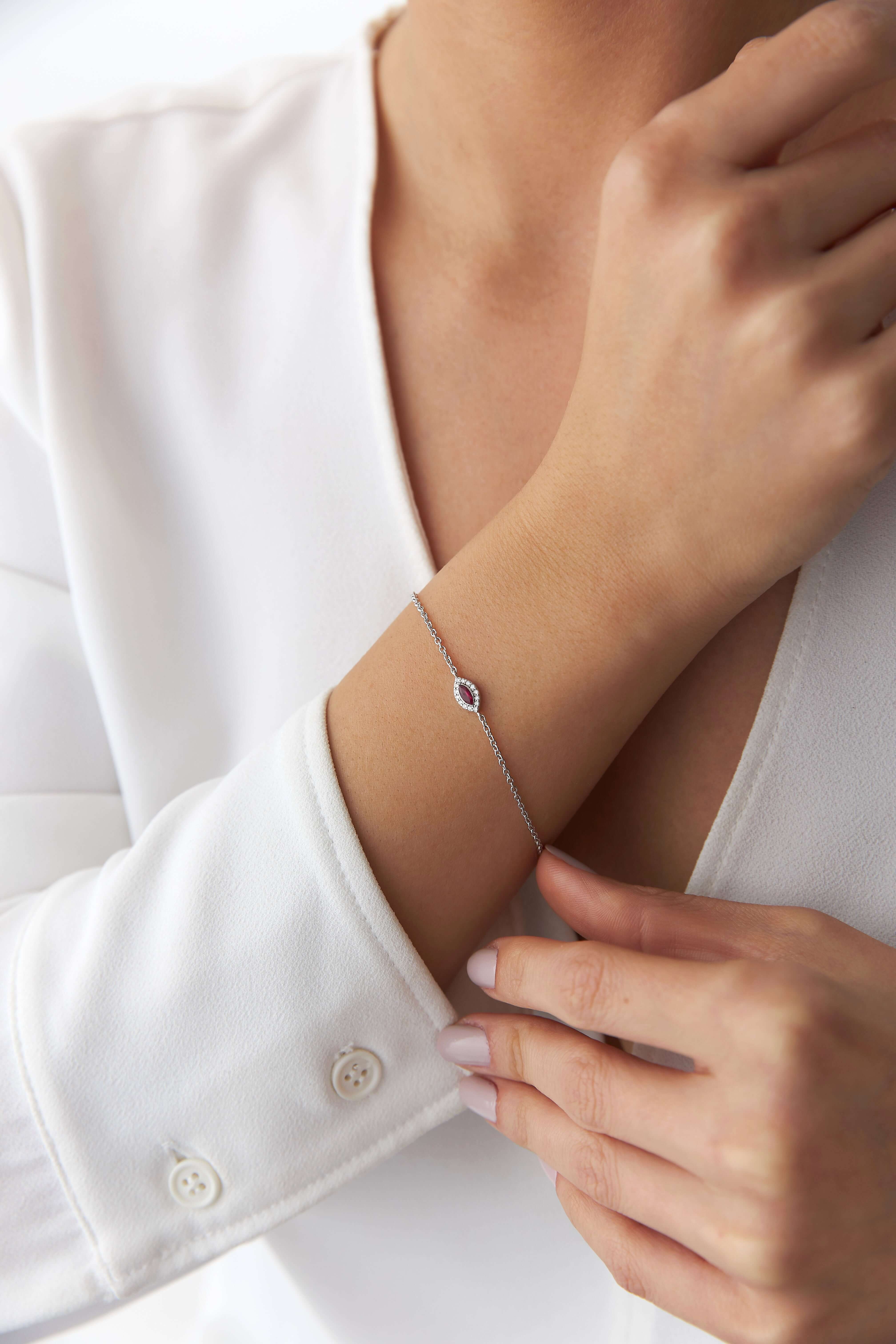 Mini Markiz Yakut ve Pırlantala Bileklik