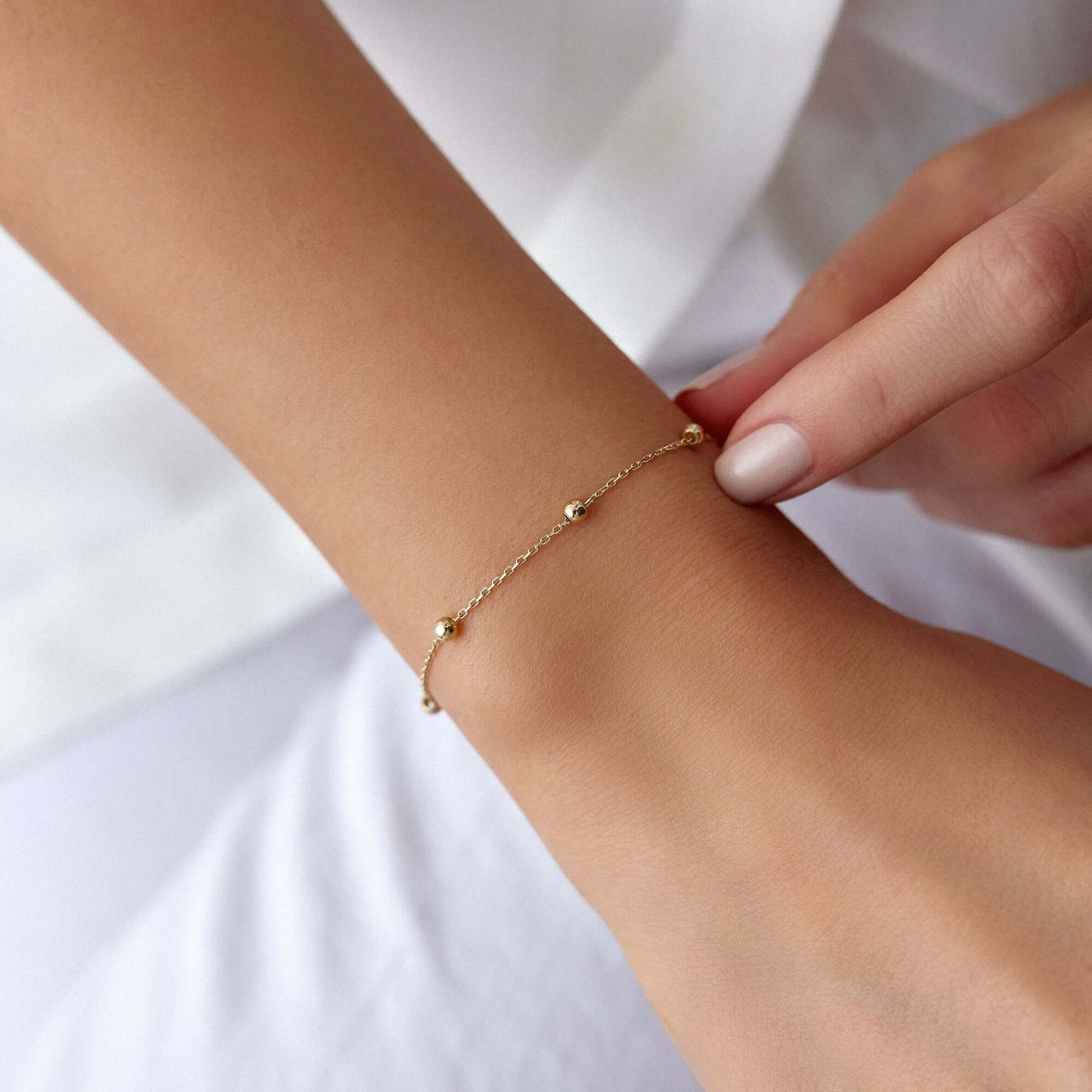 Minimal Top Zincir Bileklik