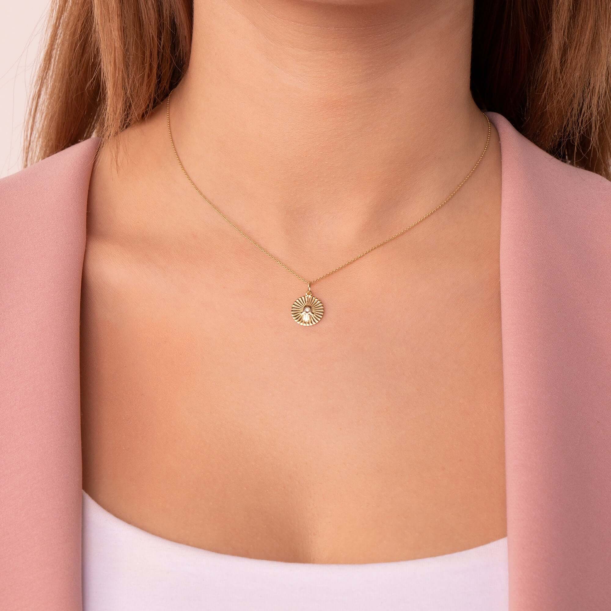 Minimal Pırlanta Fatma'nın Eli Kolye Ucu