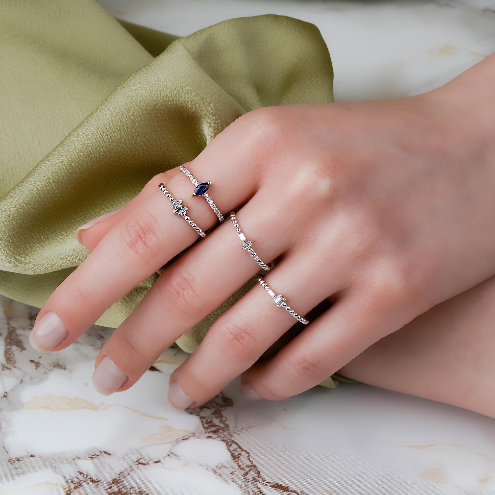 Markiz Kesim Safir ve Pırlanta Yarımtur Yüzük