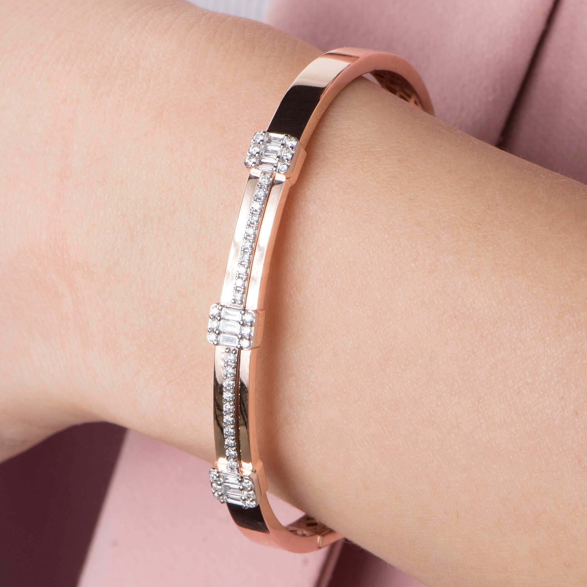 Pırlanta Baget Bilezik / The Triple Baguette