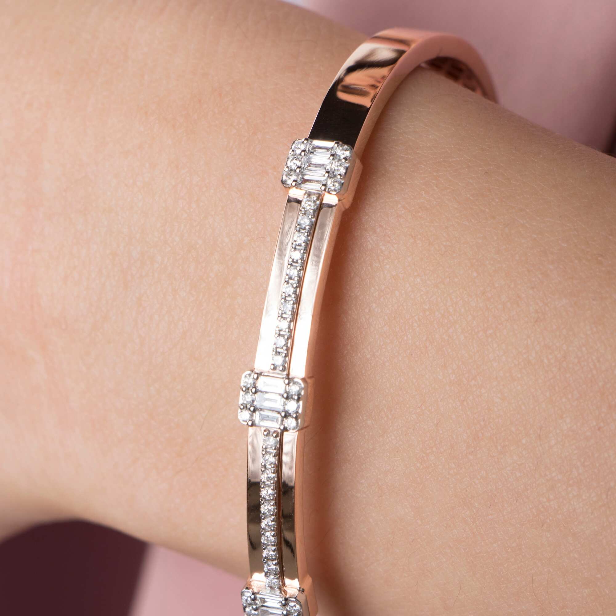 Pırlanta Baget Bilezik / The Triple Baguette