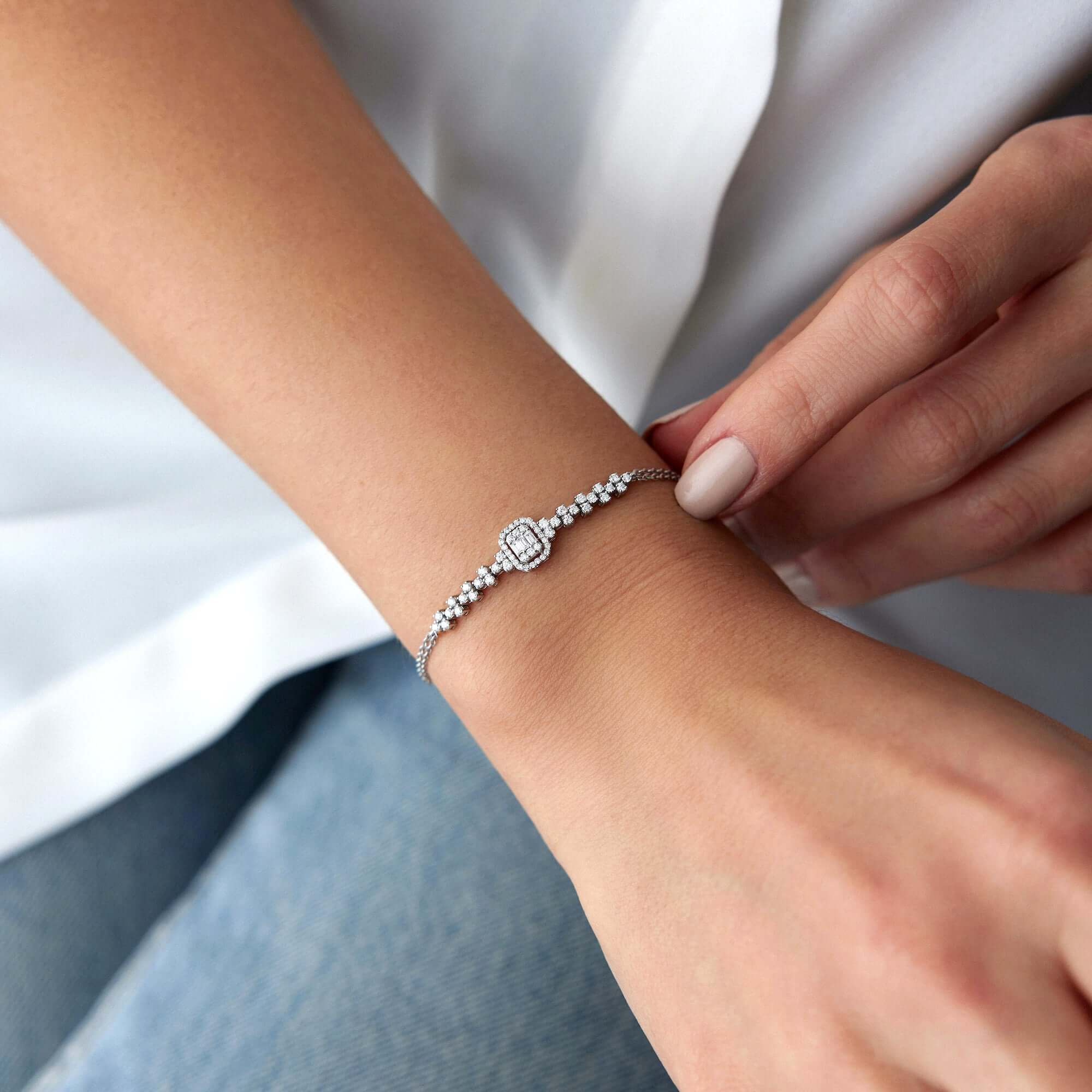 Günlük Çift Zincirli Pırlanta Bileklik