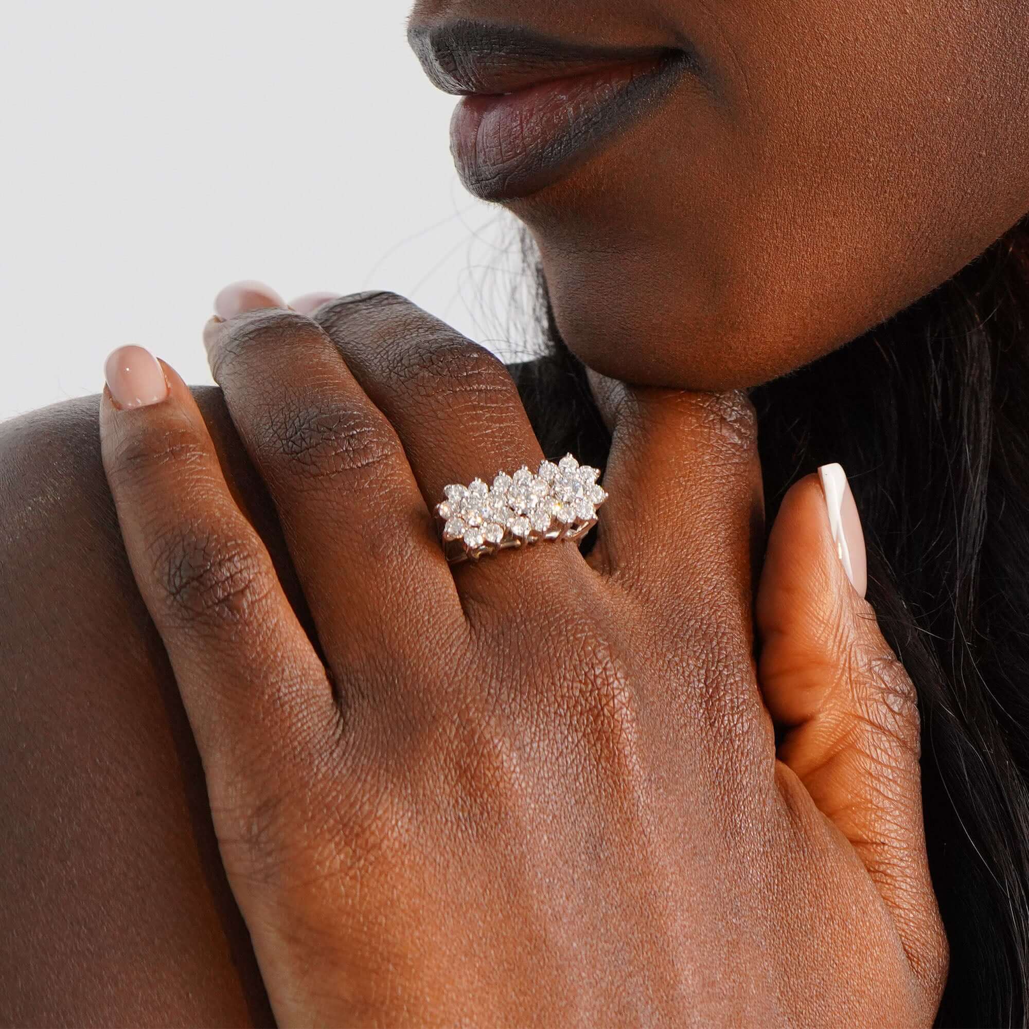 Büyük Üçlü Pırlanta Çiçek Yüzük