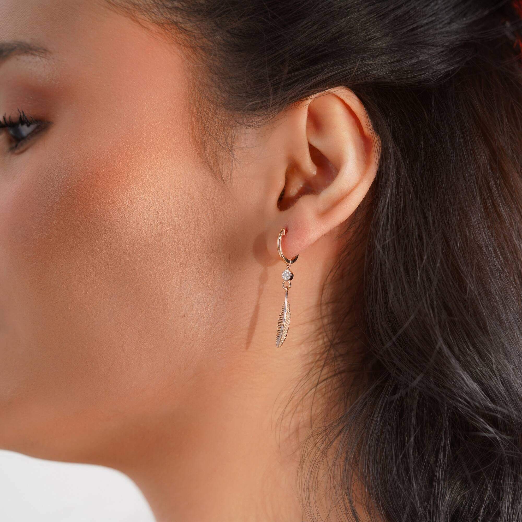 Pırlanta Feather Küpe