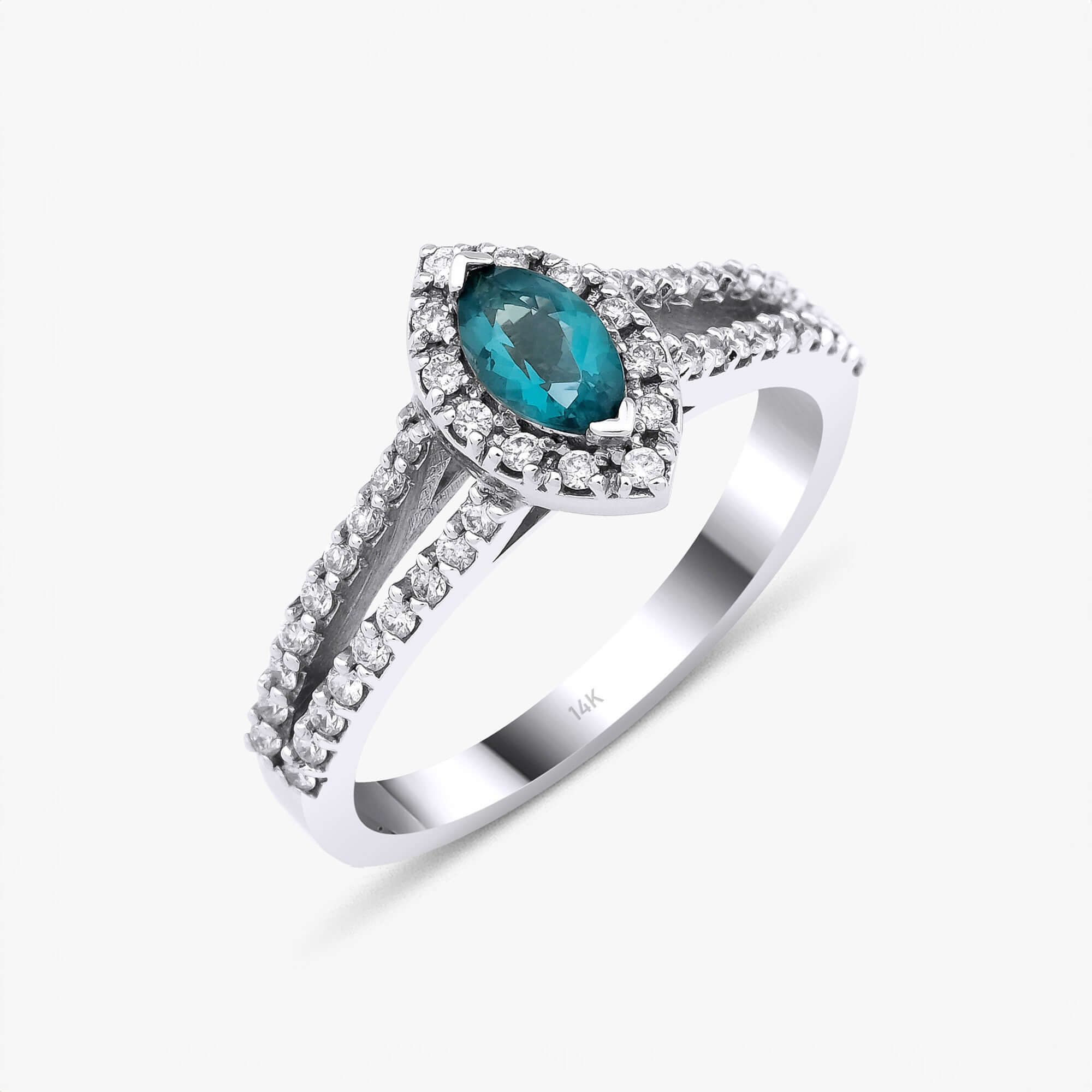 Markiz Mavi Topaz ve Pırlanta Yüzük / Light Blue Marquise