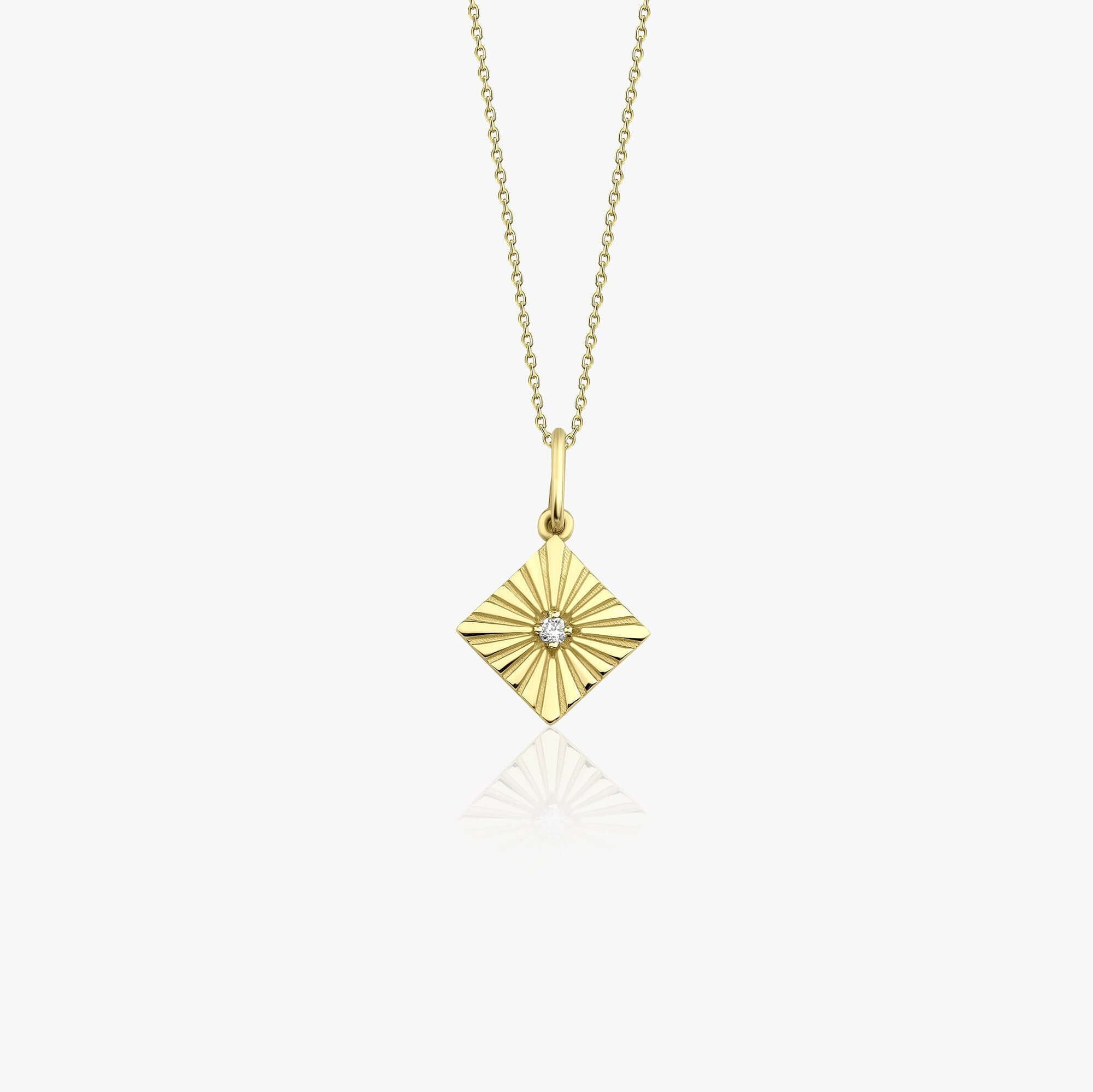 Mini Pırlanta Kare Kolye