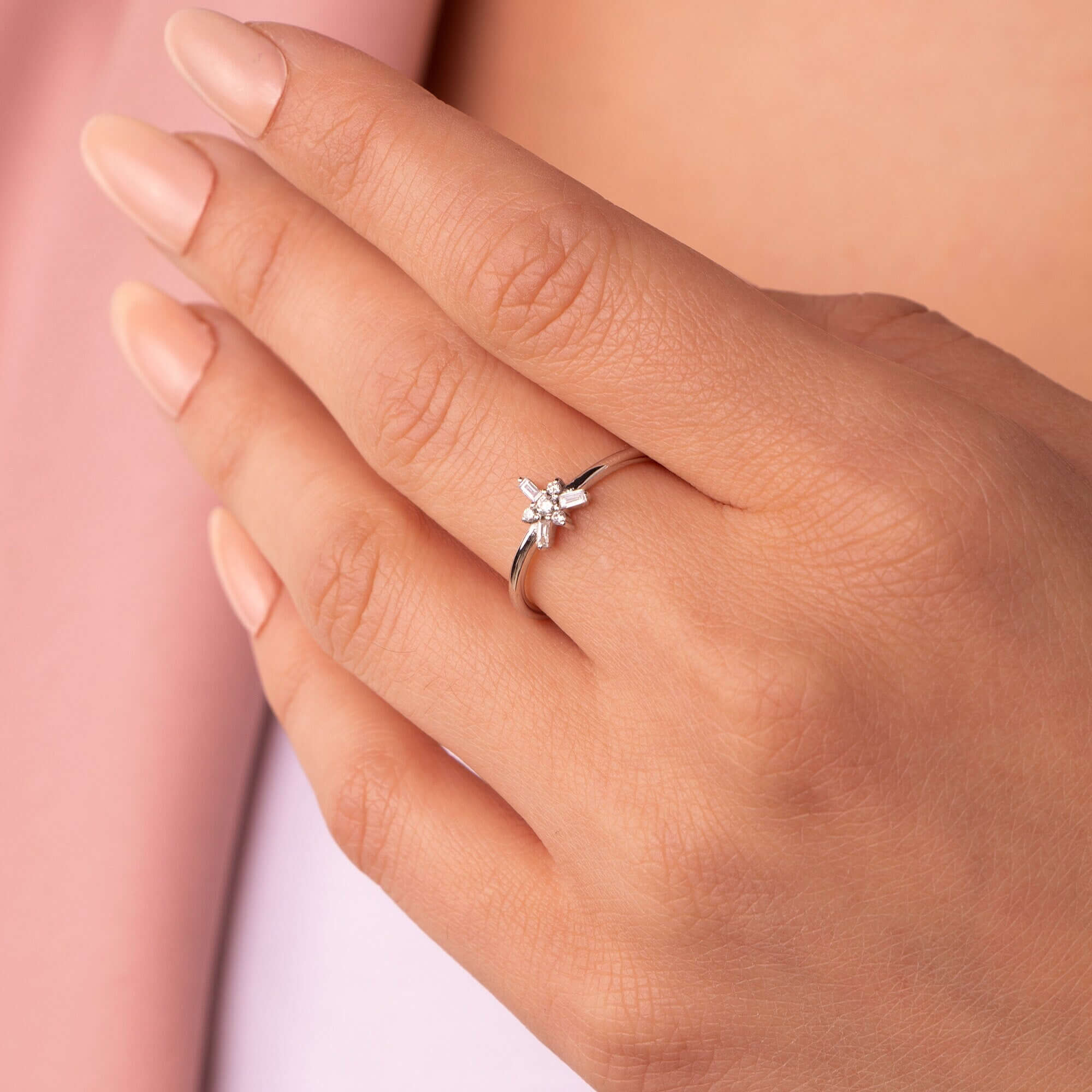 Minimal Pırlanta Patlama Yüzük / Mini Diamond Burst