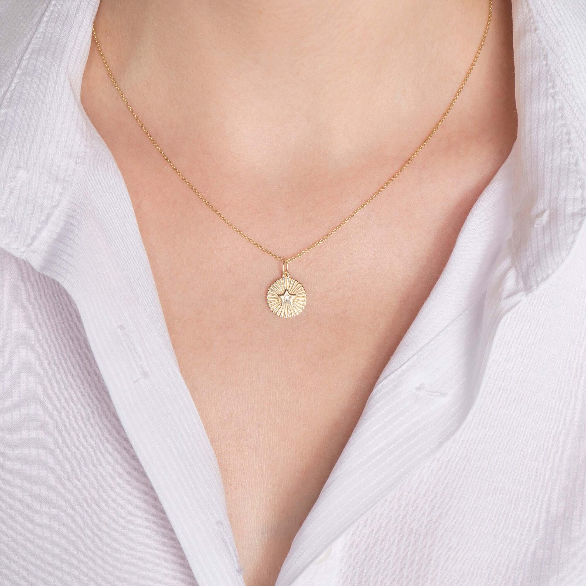 Minimal Pırlanta Yıldız Kolye Ucu