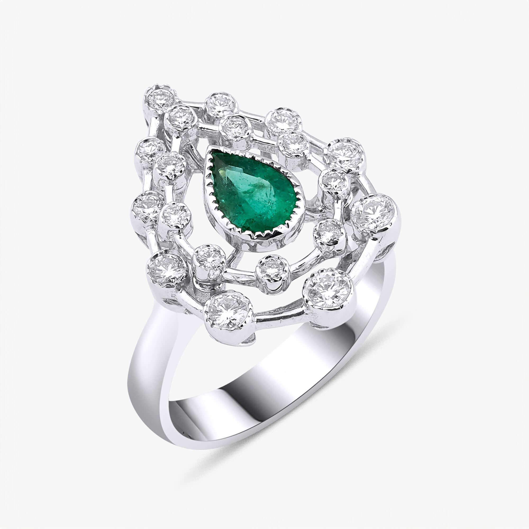 Zümrüt Kainat Yüzük / Emerald Universe