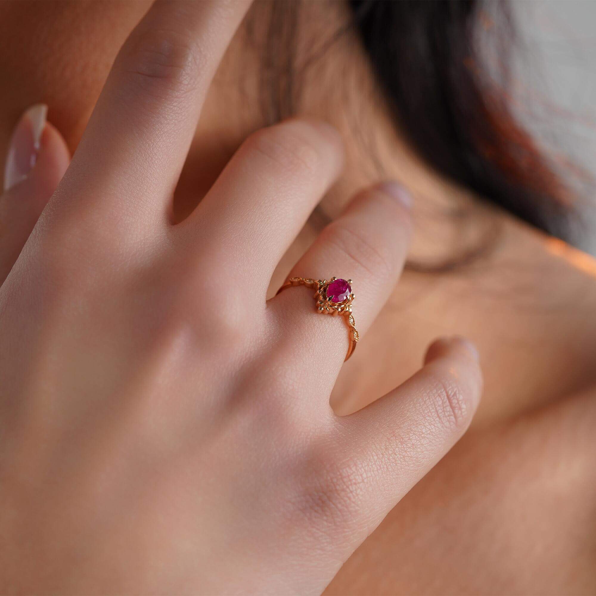 Vintage Yakut ve Pırlanta Yüzük