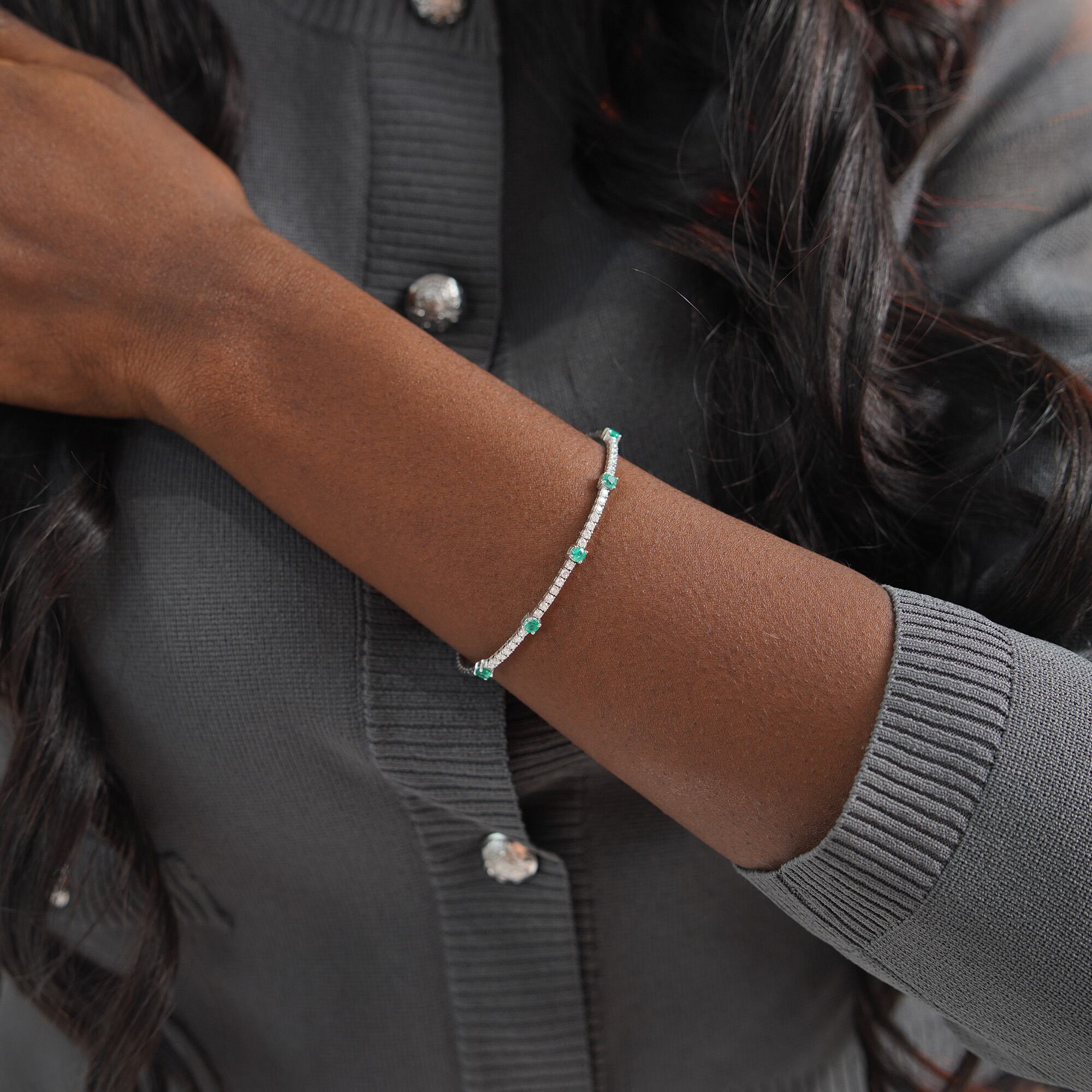 Esnek Zümrüt ve Pırlanta Bilezik