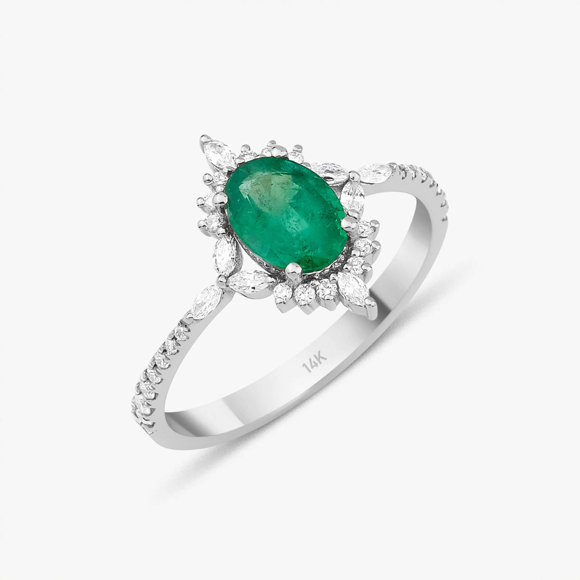 Pırlantalı Oval Kesim Zümrüt Yüzük / Emerald Princess