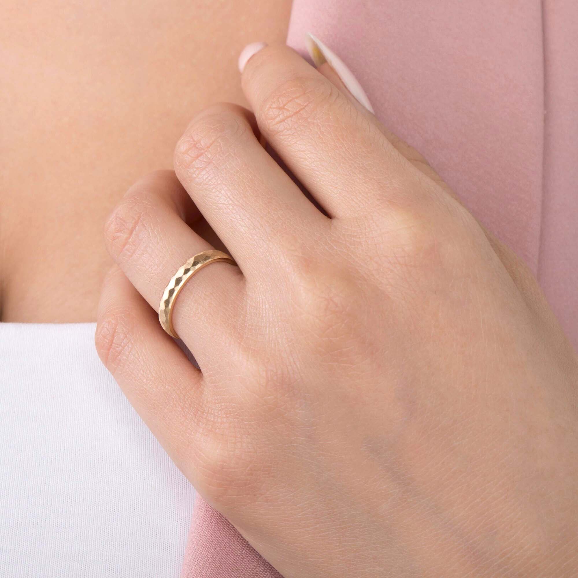 Mat Altın Dövülmüş Alyans Seti / Matte Hammered