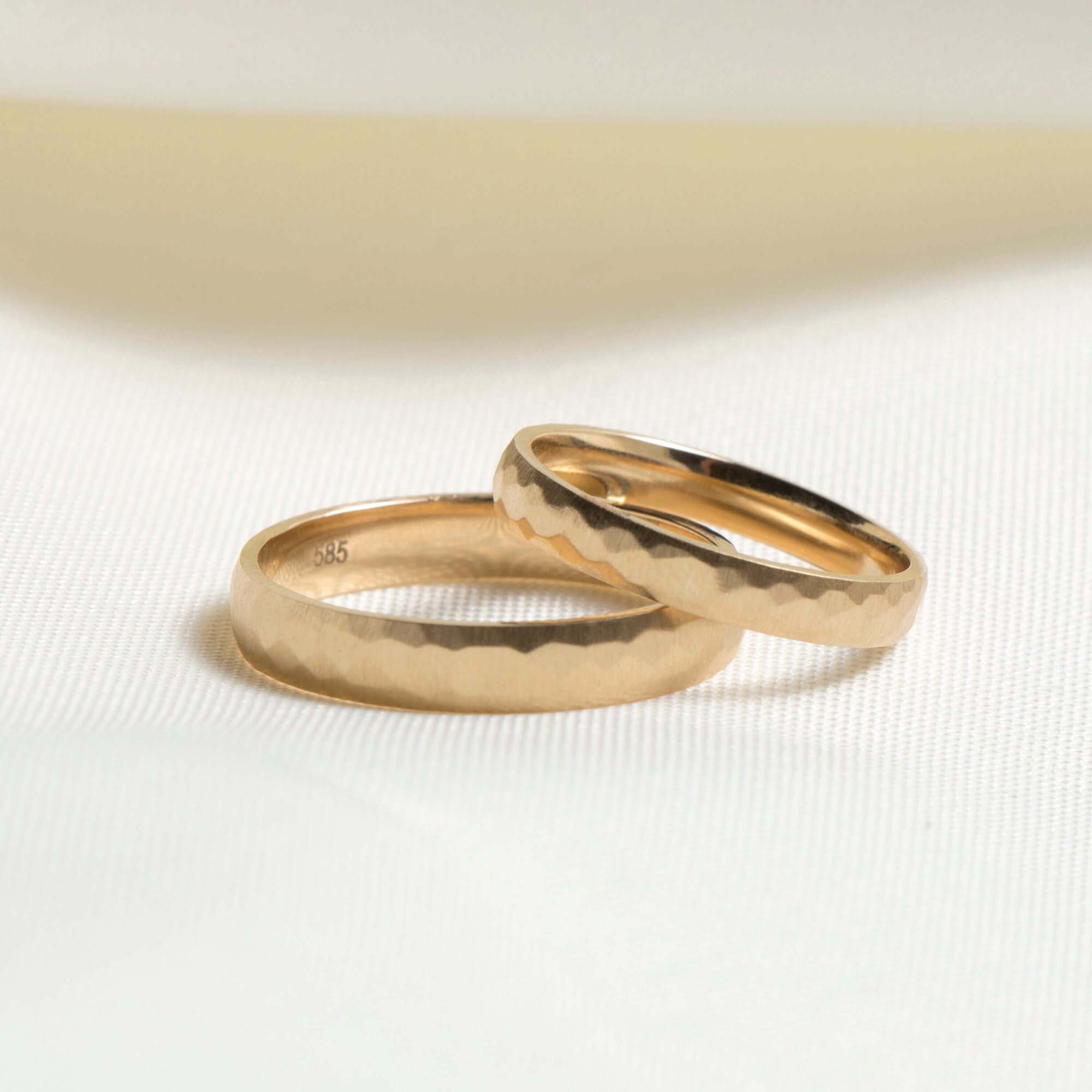 Mat Altın Dövülmüş Alyans Seti / Matte Hammered
