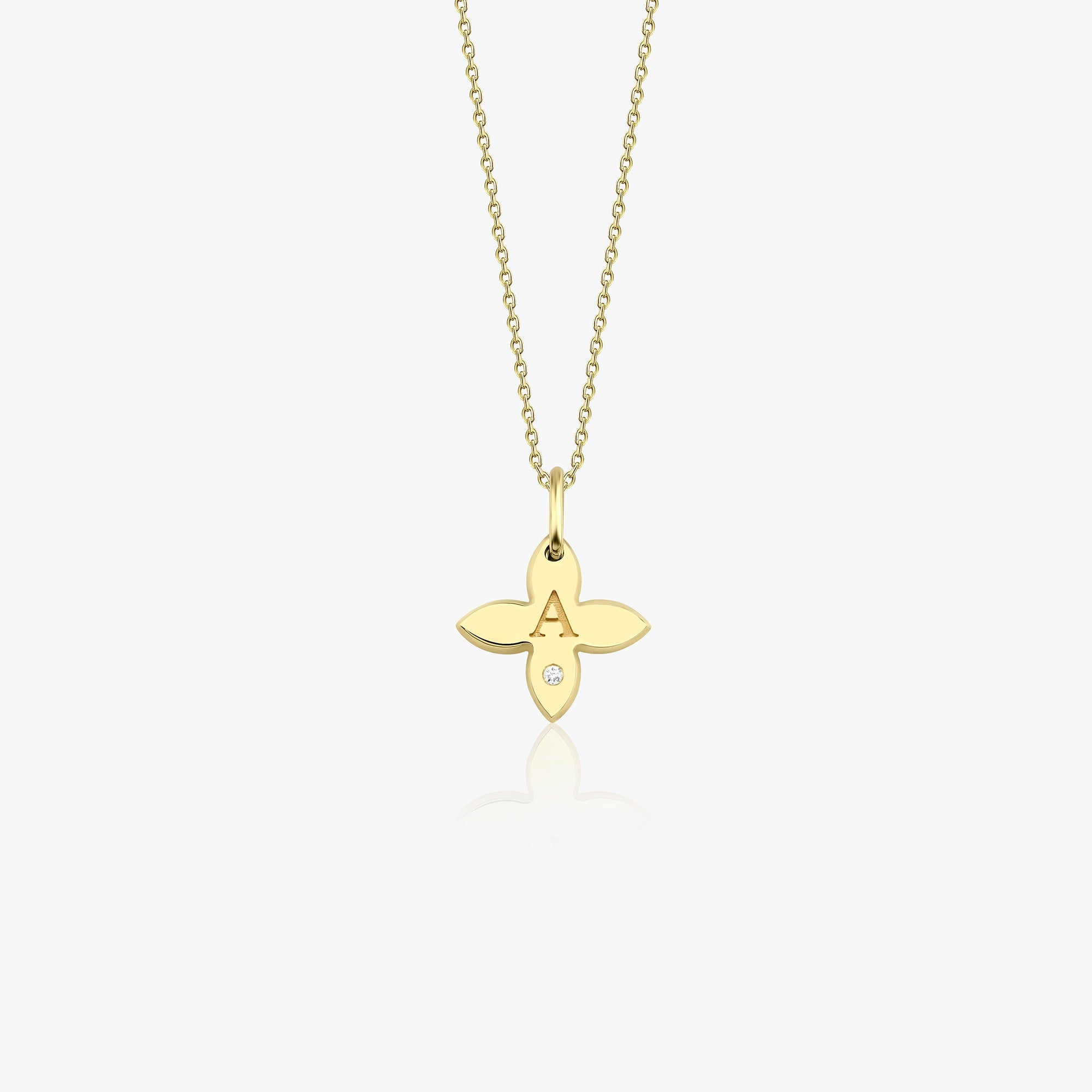 Pırlanta Harfli Yonca Kolye / Minimal Clover