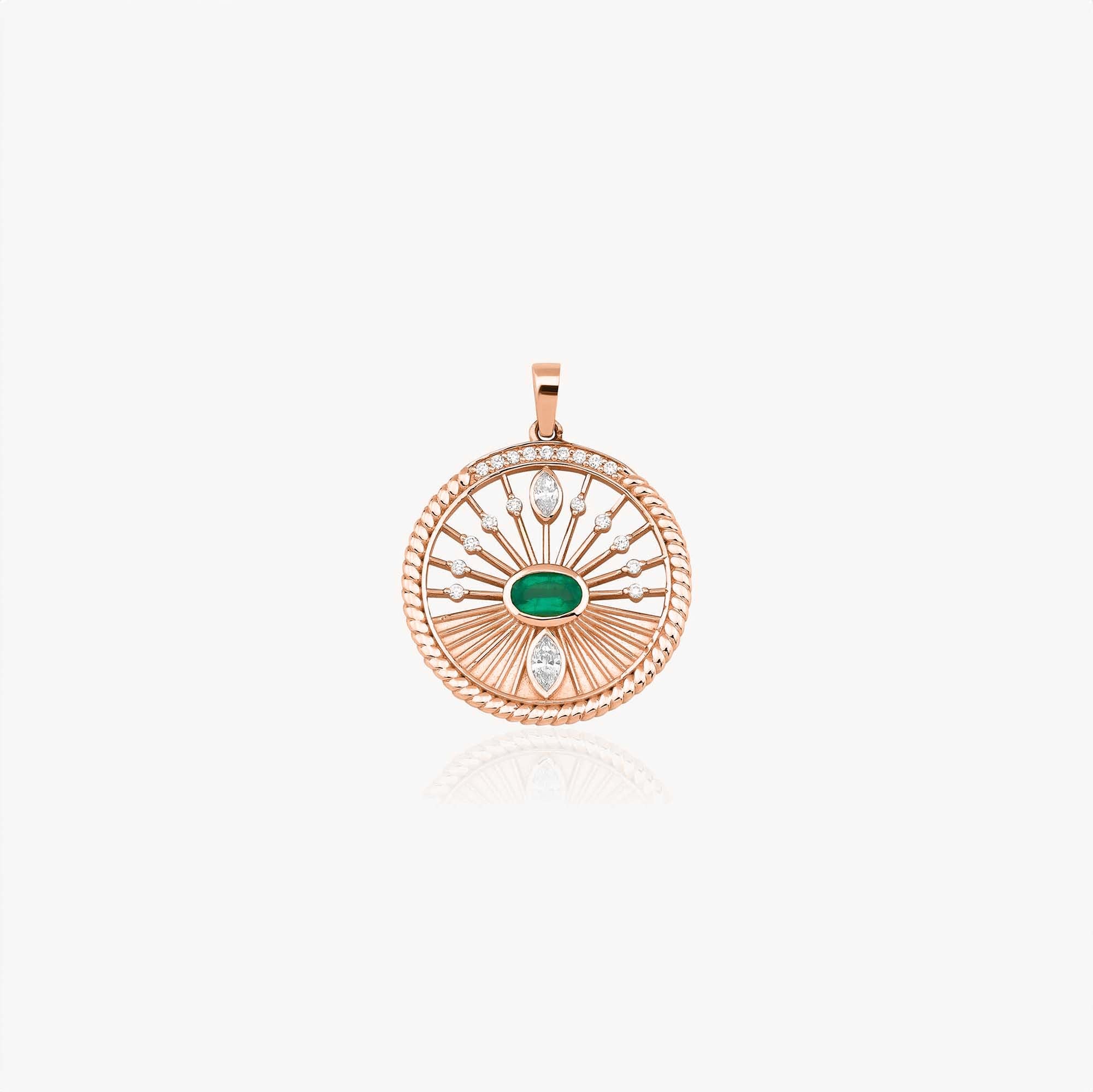 Mini Emerald's Light Medallion