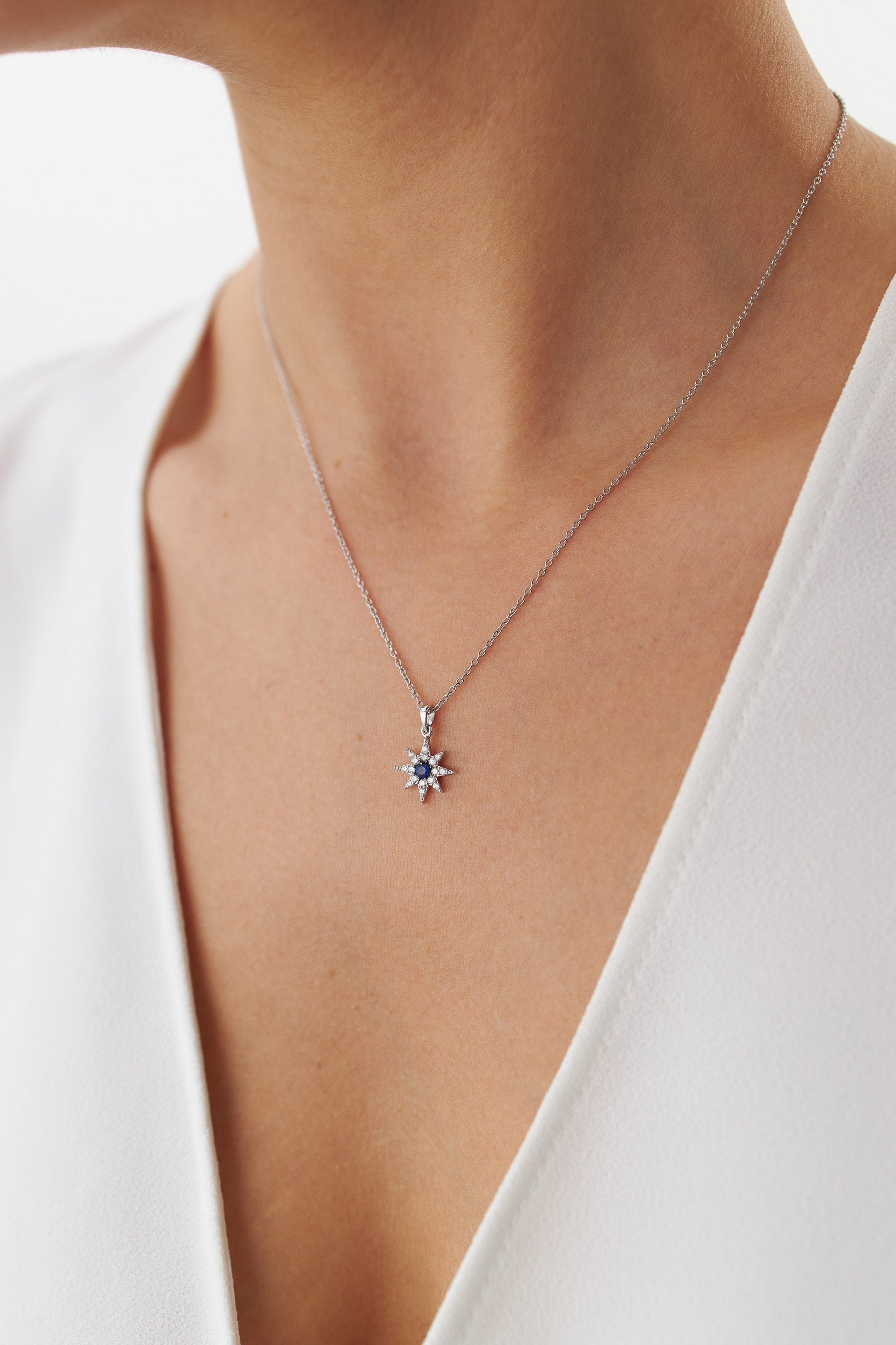 Safir ve Pırlanta Mini Sirius Yıldızı Kolye