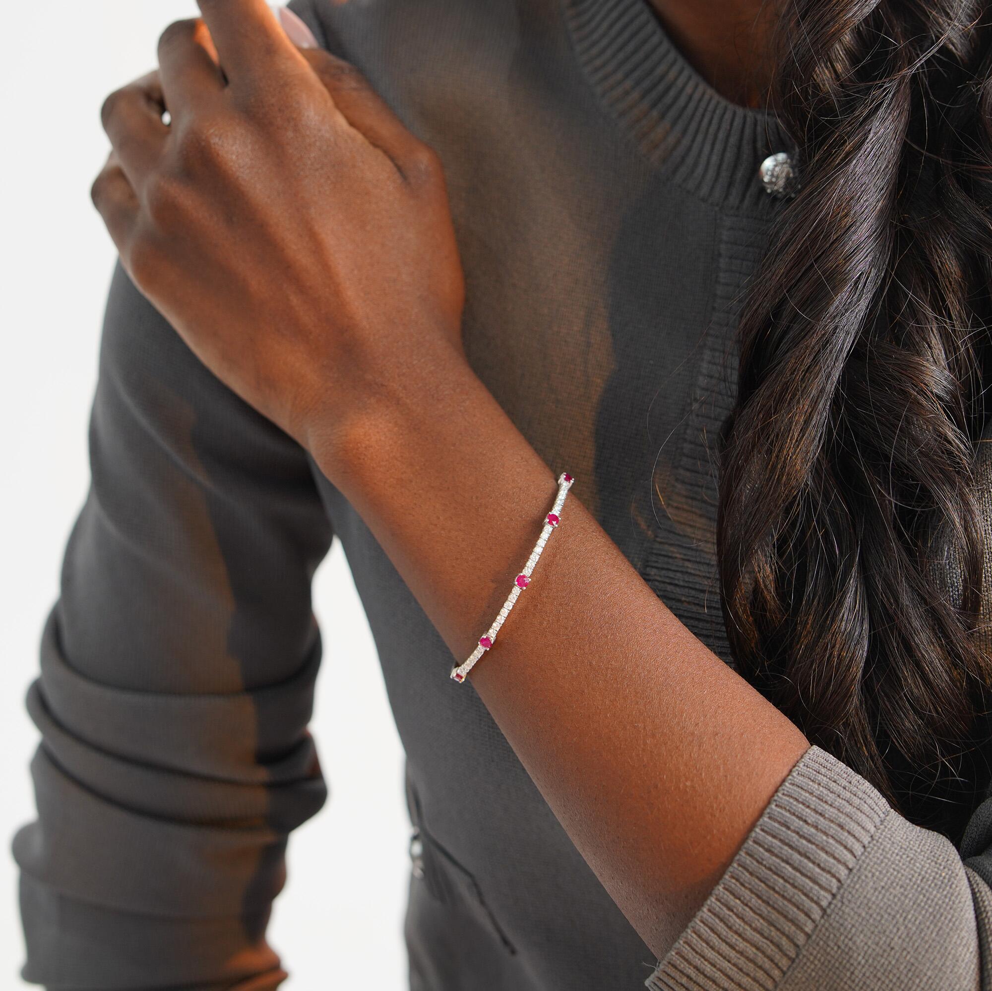 Esnek Yakut ve Pırlanta Bilezik